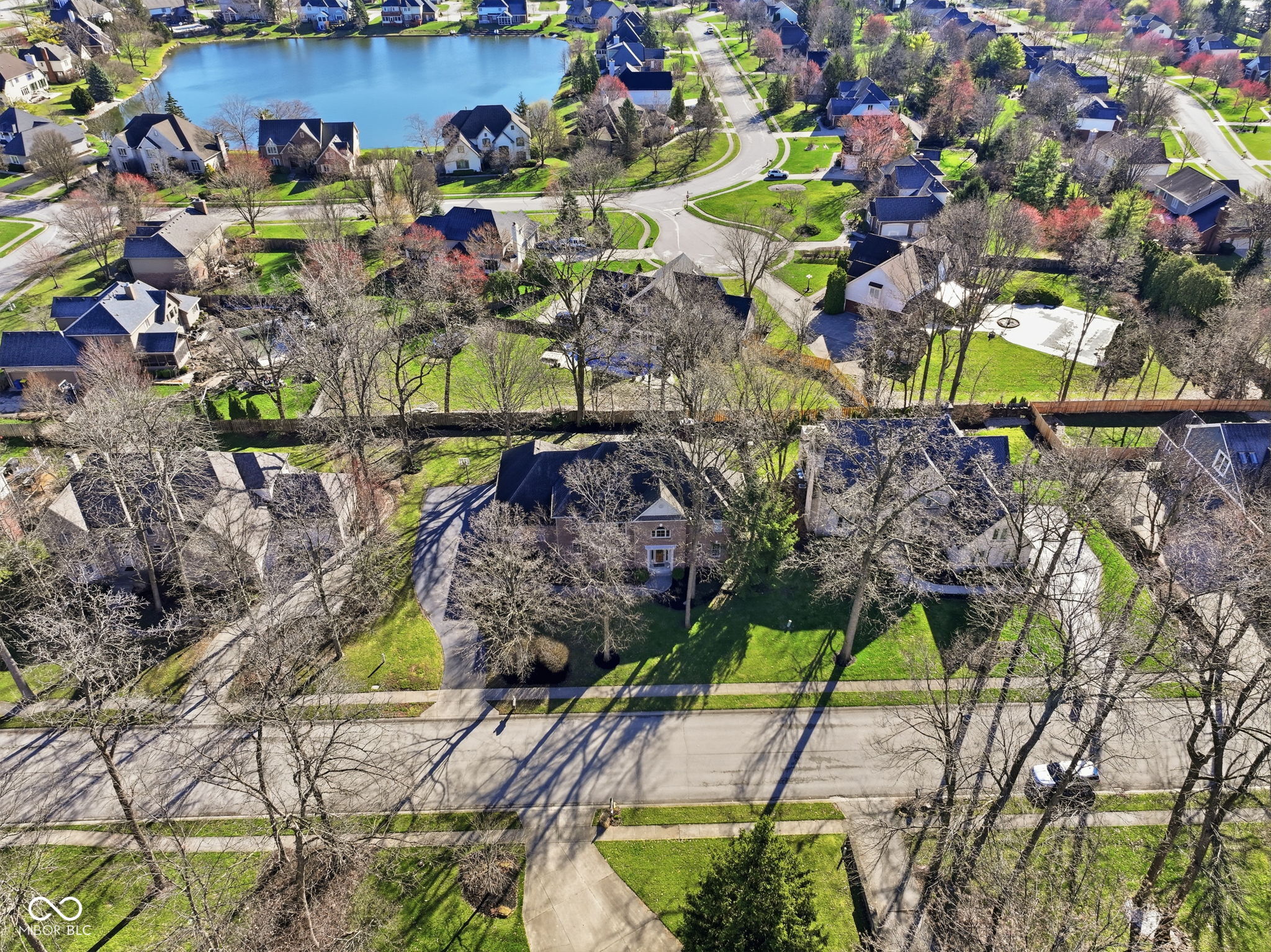 5291 Woodfield Drive S