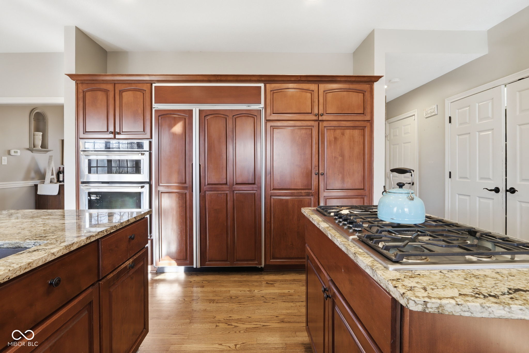 5291 Woodfield Drive S