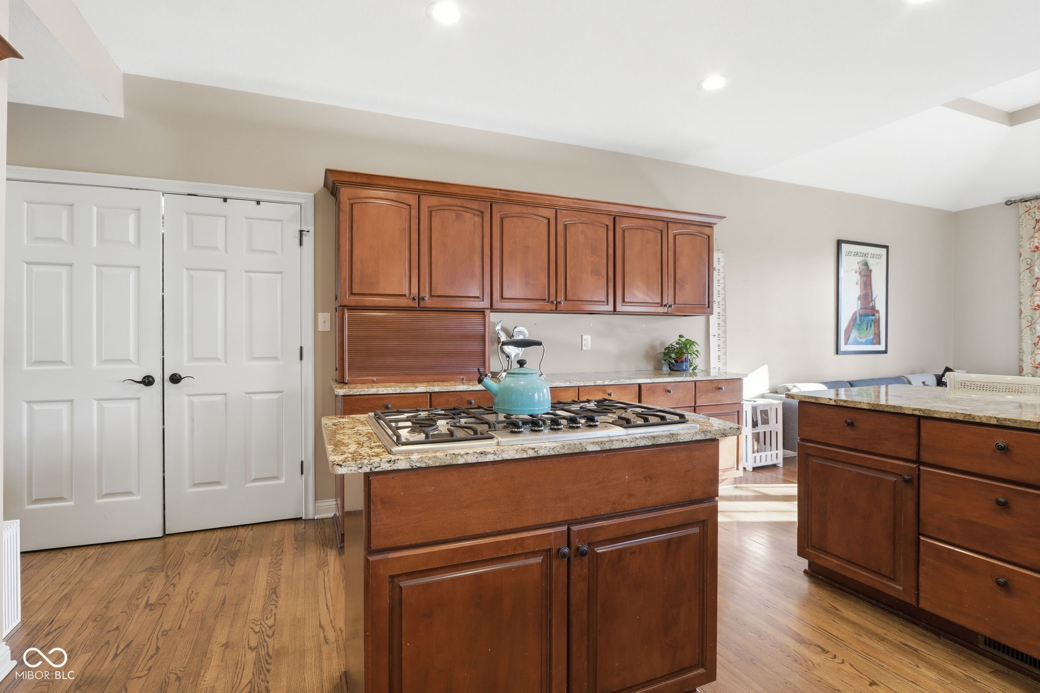 5291 Woodfield Drive S