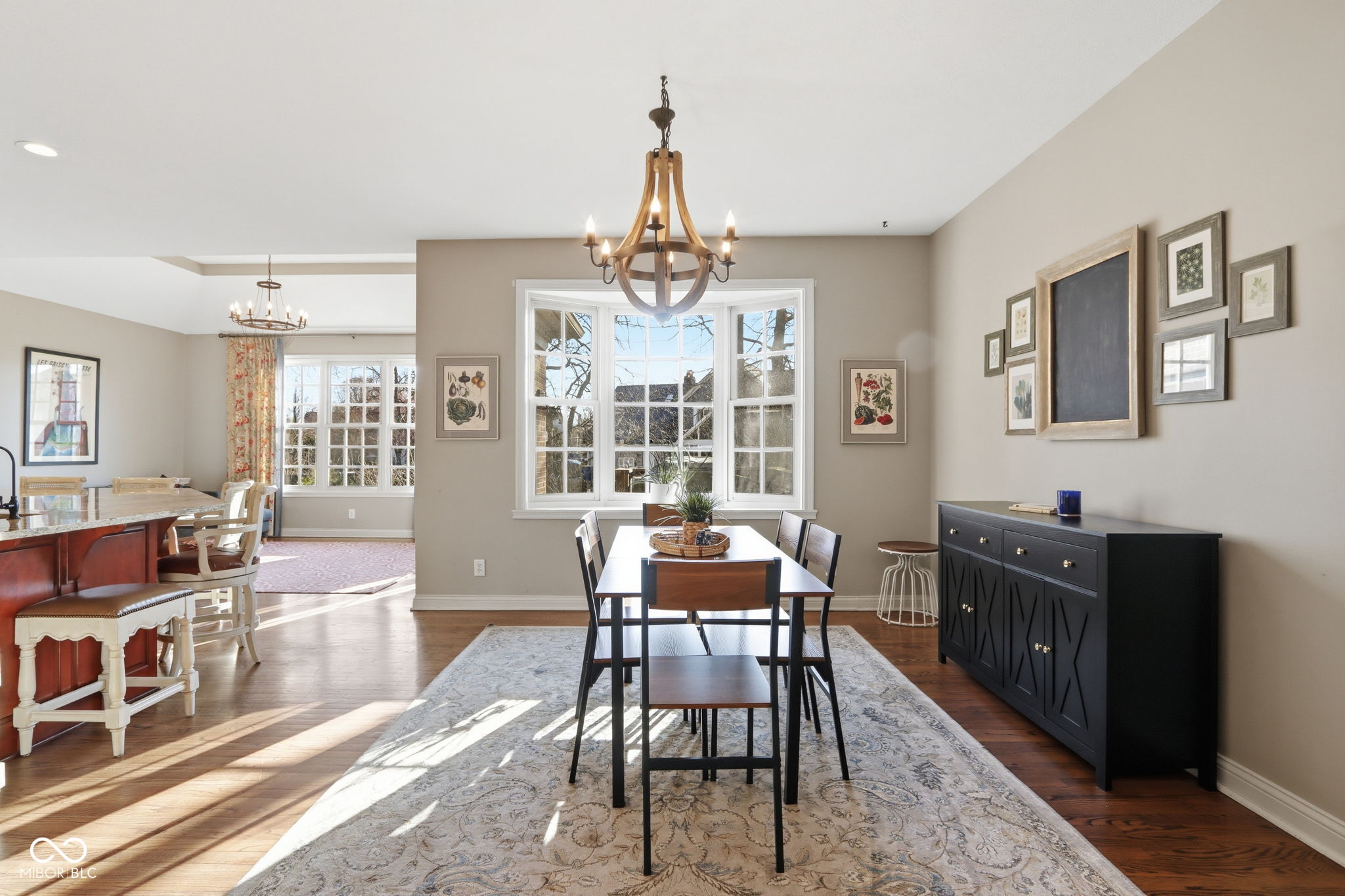 5291 Woodfield Drive S