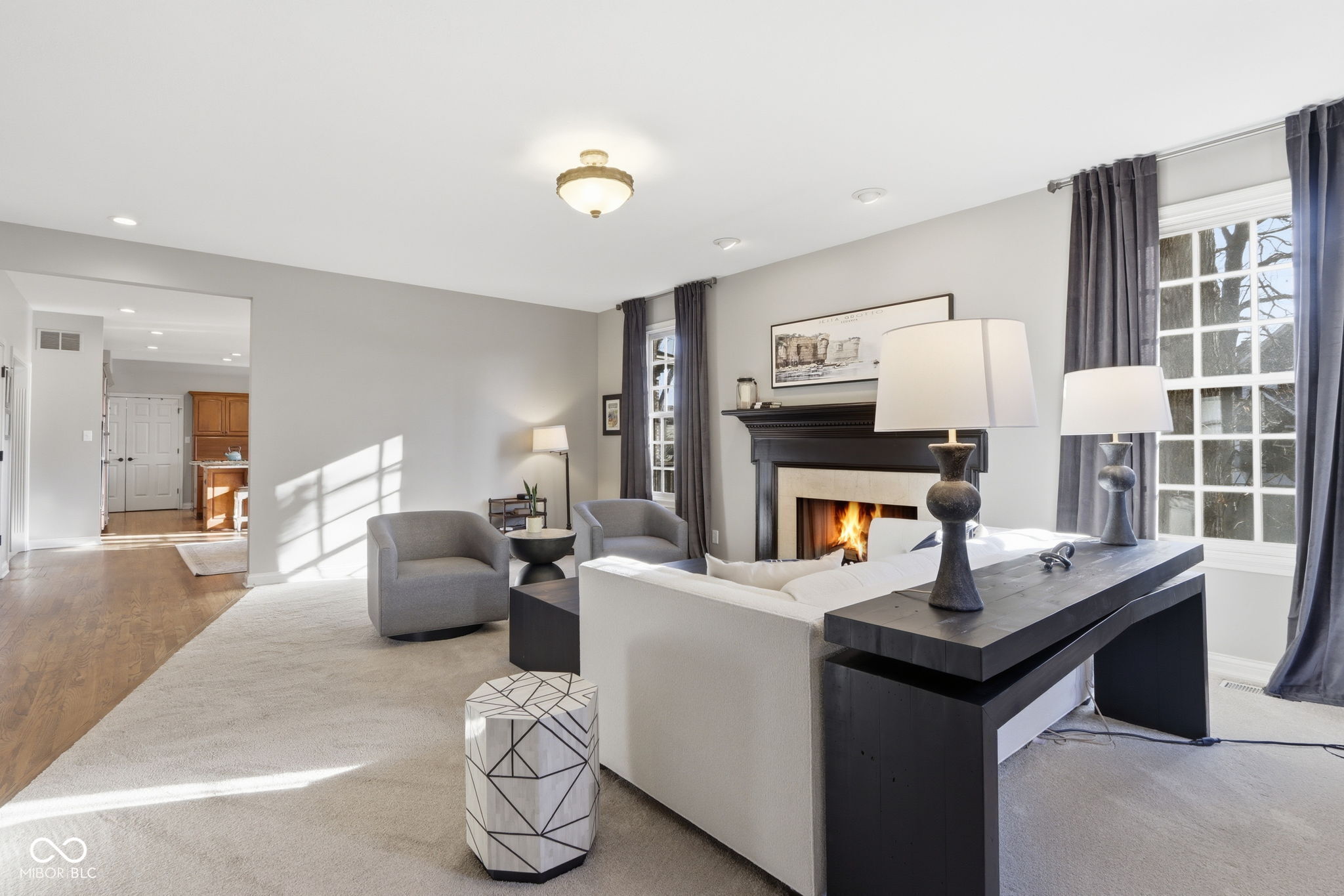 5291 Woodfield Drive S