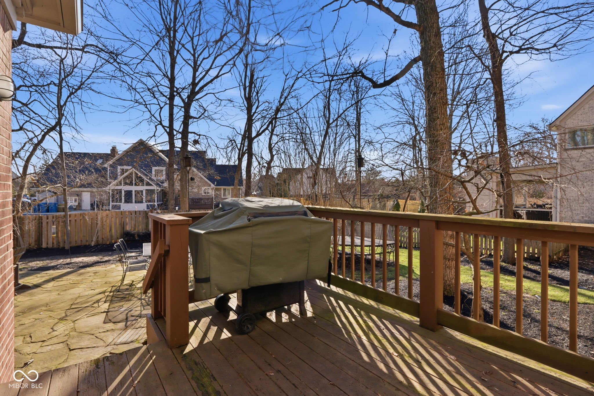 5291 Woodfield Drive S