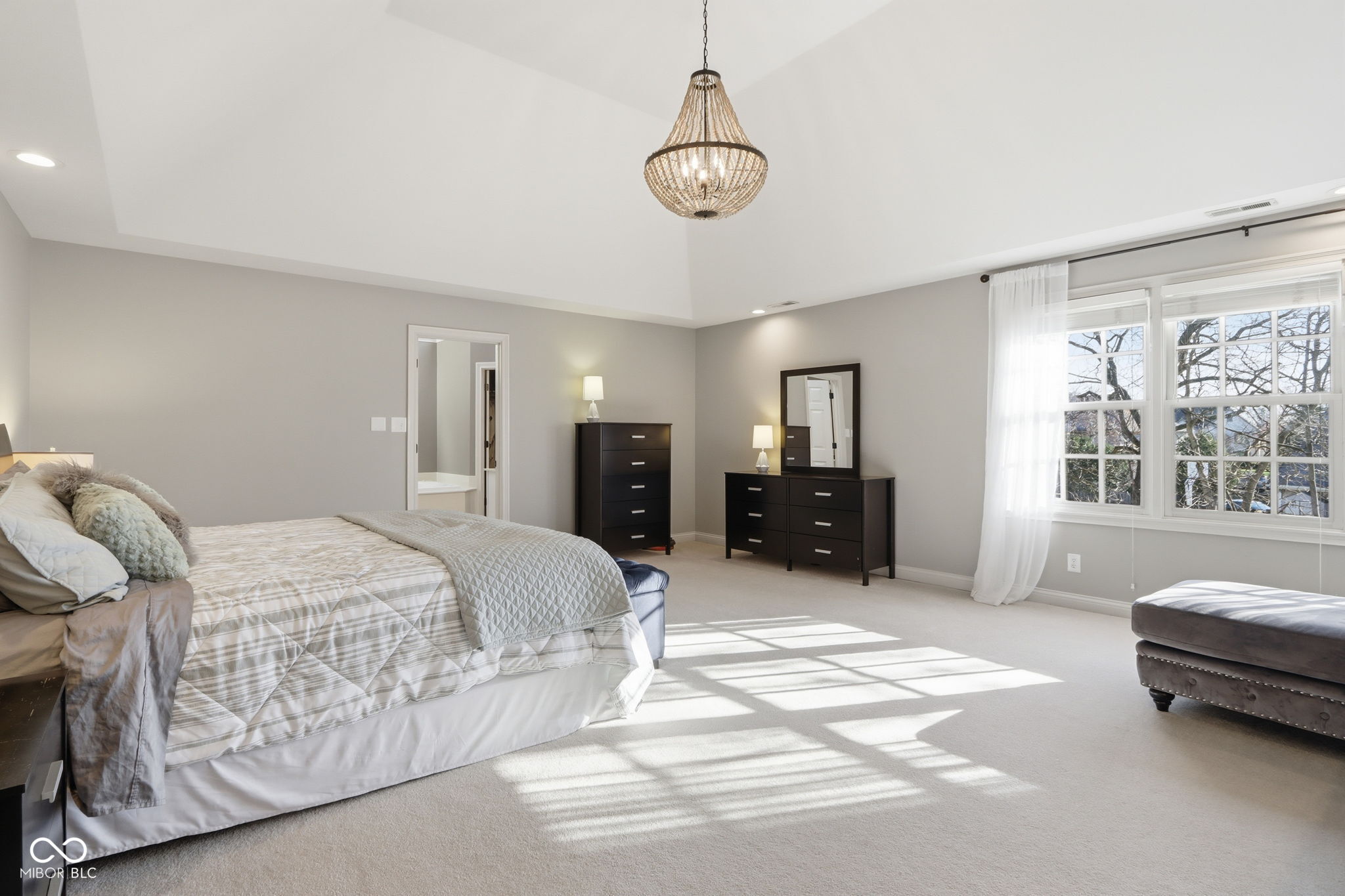 5291 Woodfield Drive S