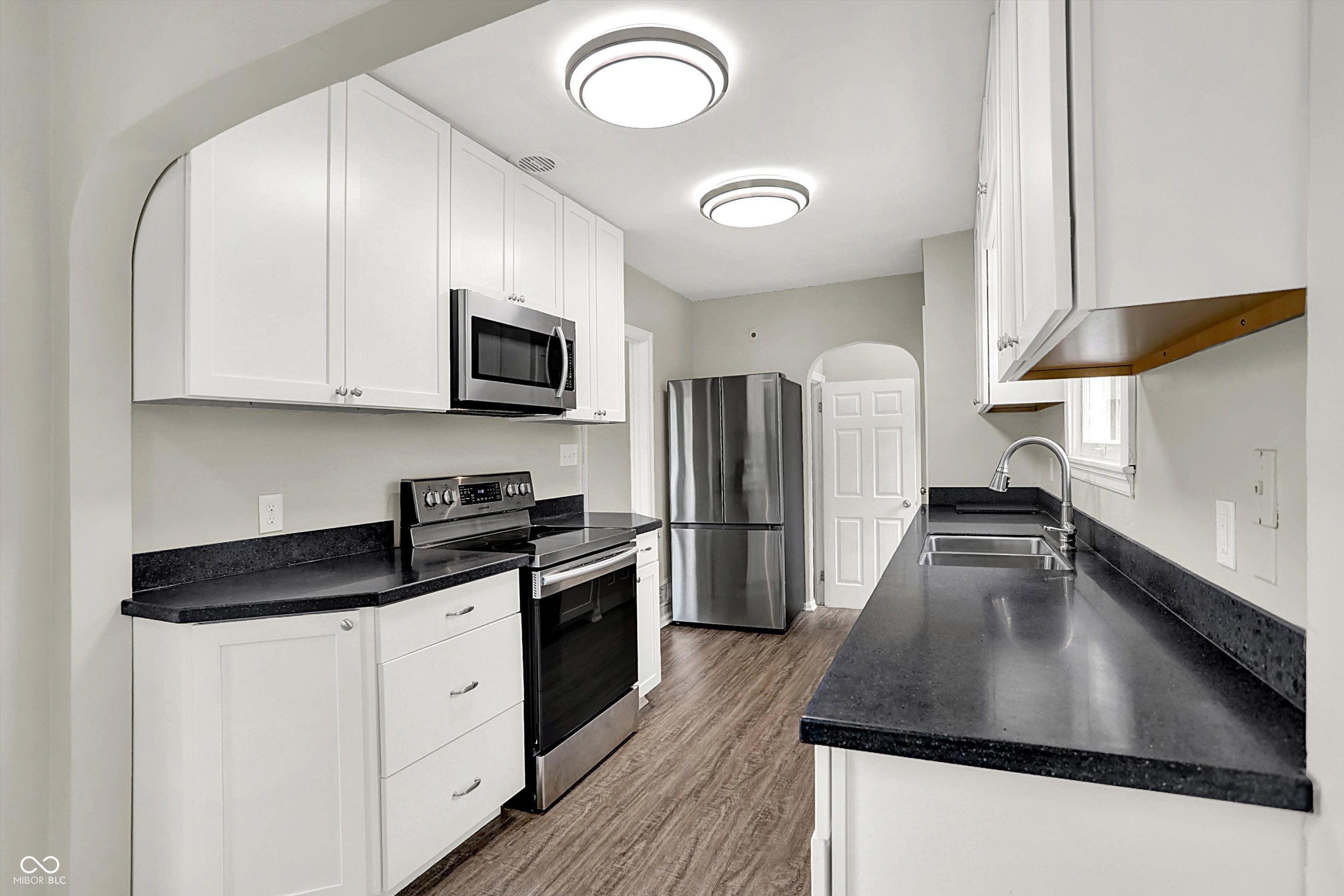 1420 N Leland Avenue