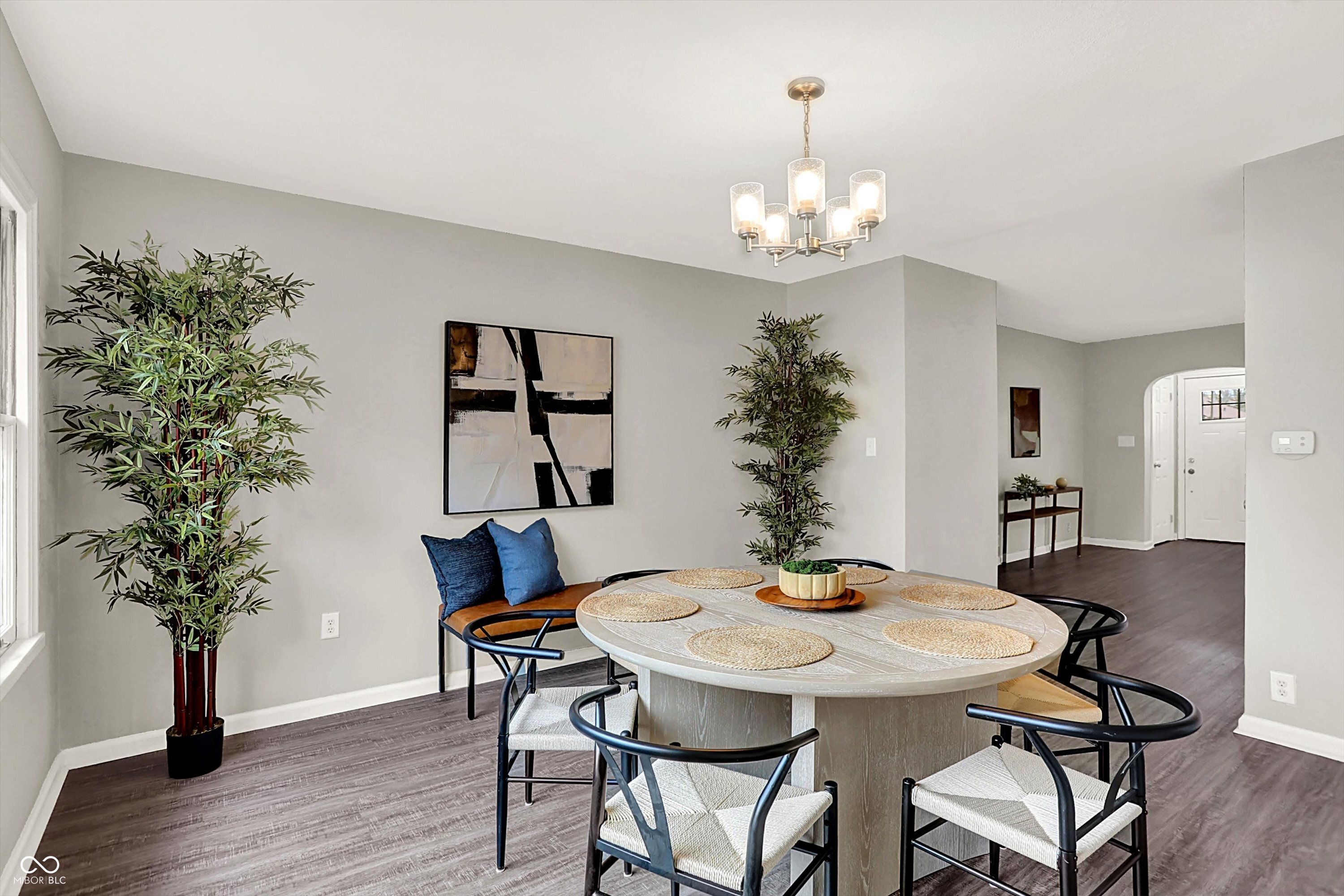 1420 N Leland Avenue