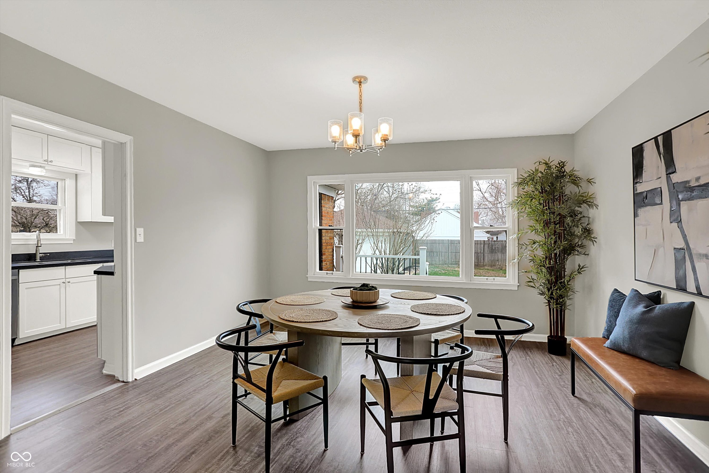 1420 N Leland Avenue