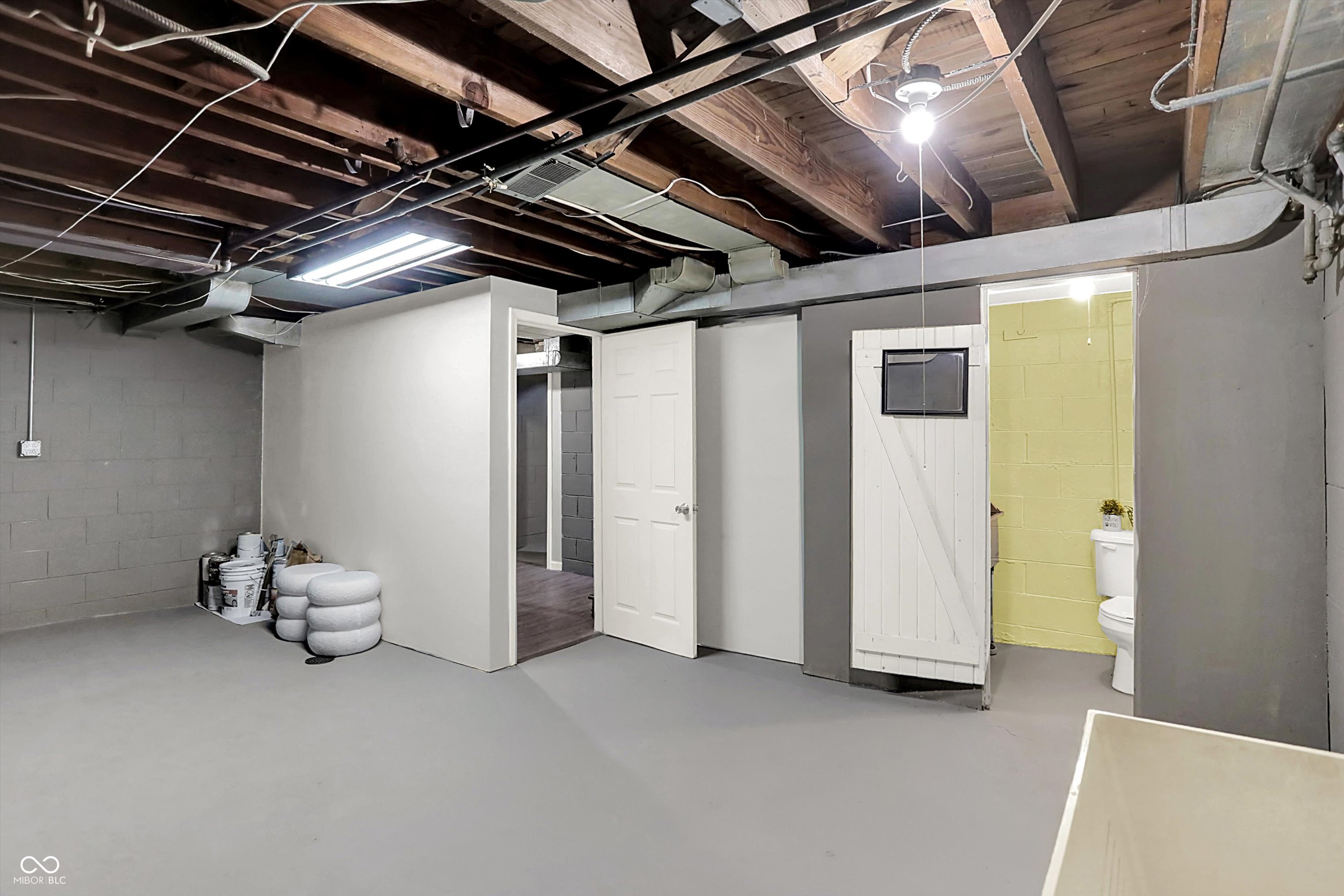 1420 N Leland Avenue