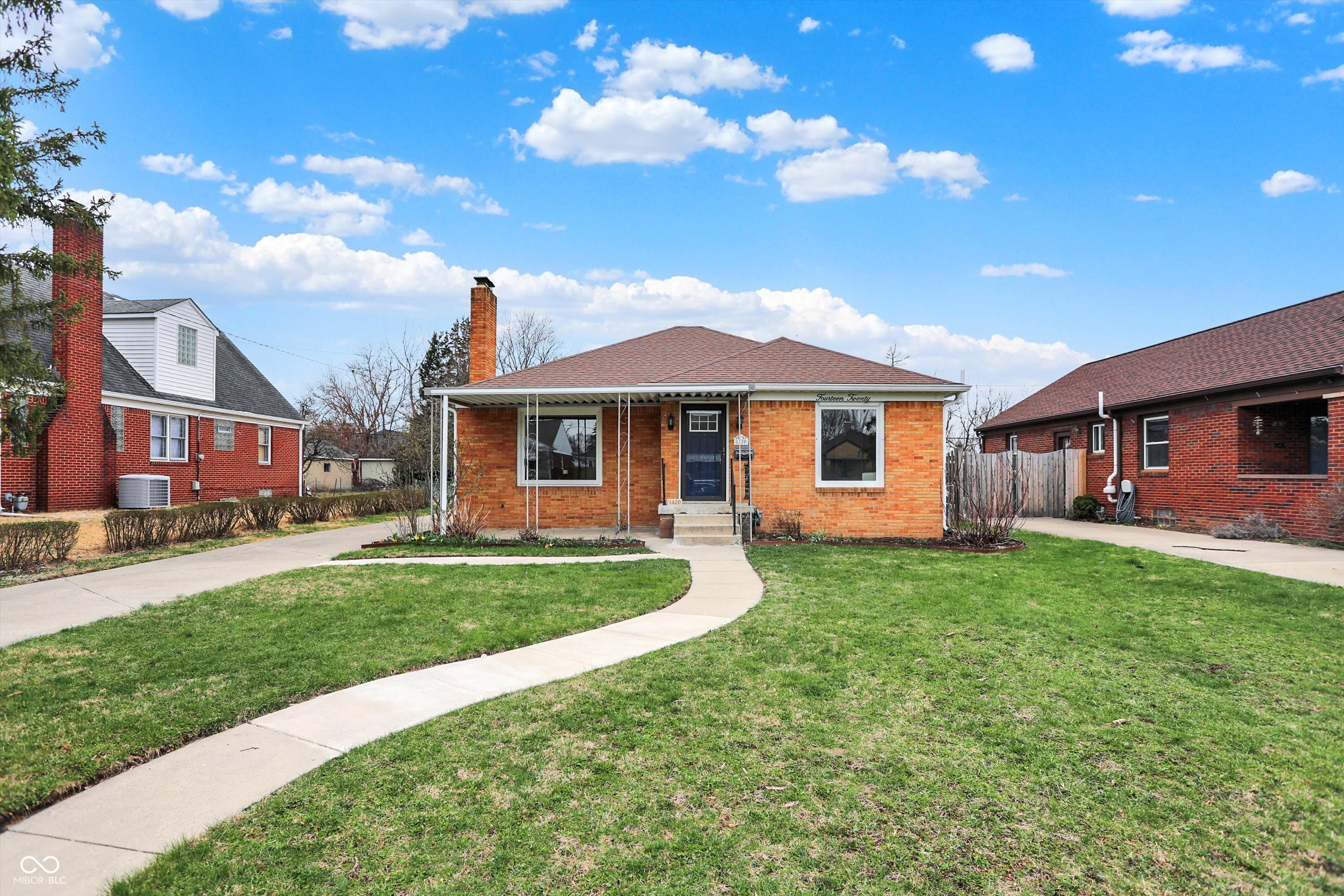 1420 N Leland Avenue