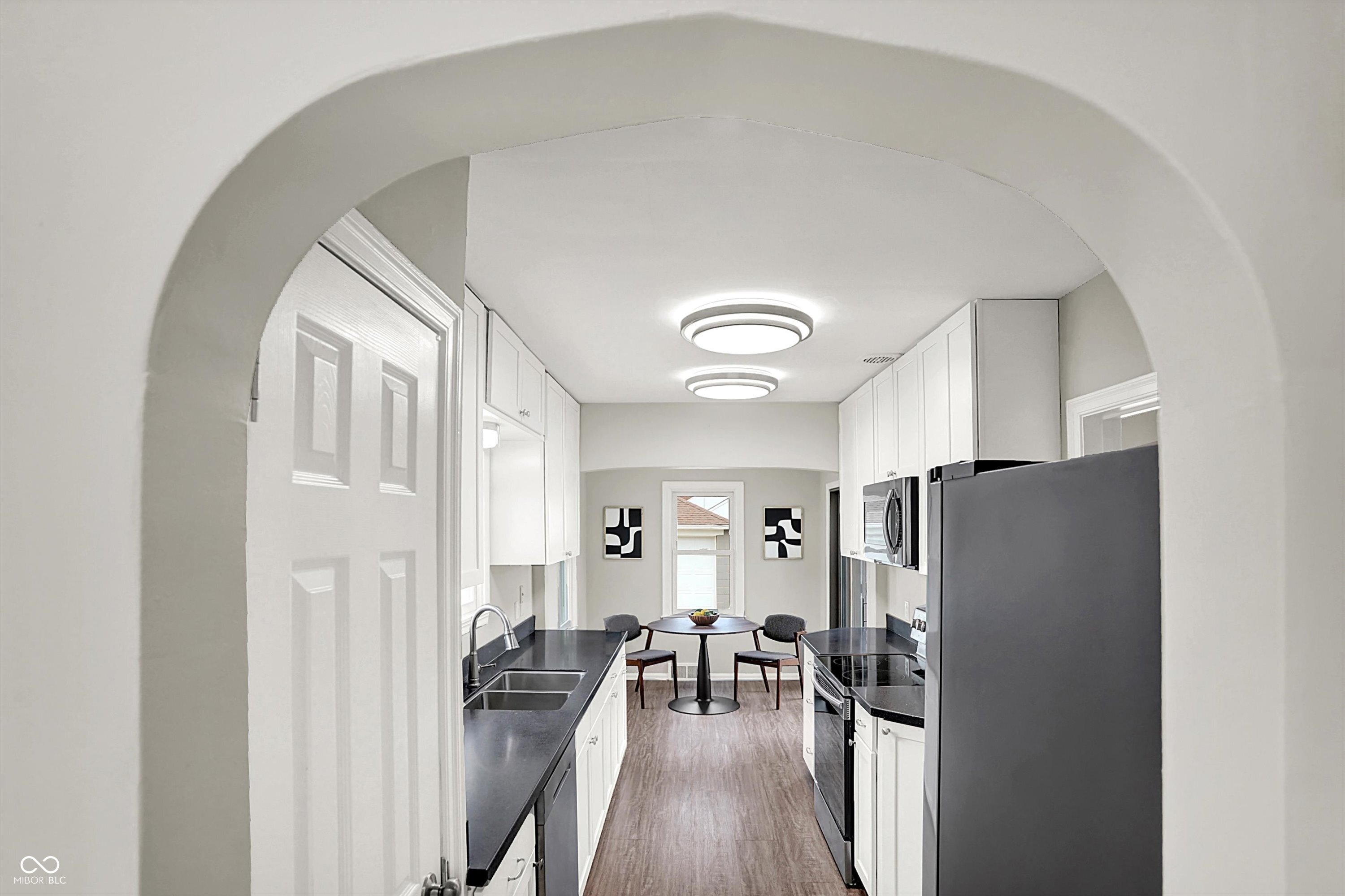 1420 N Leland Avenue