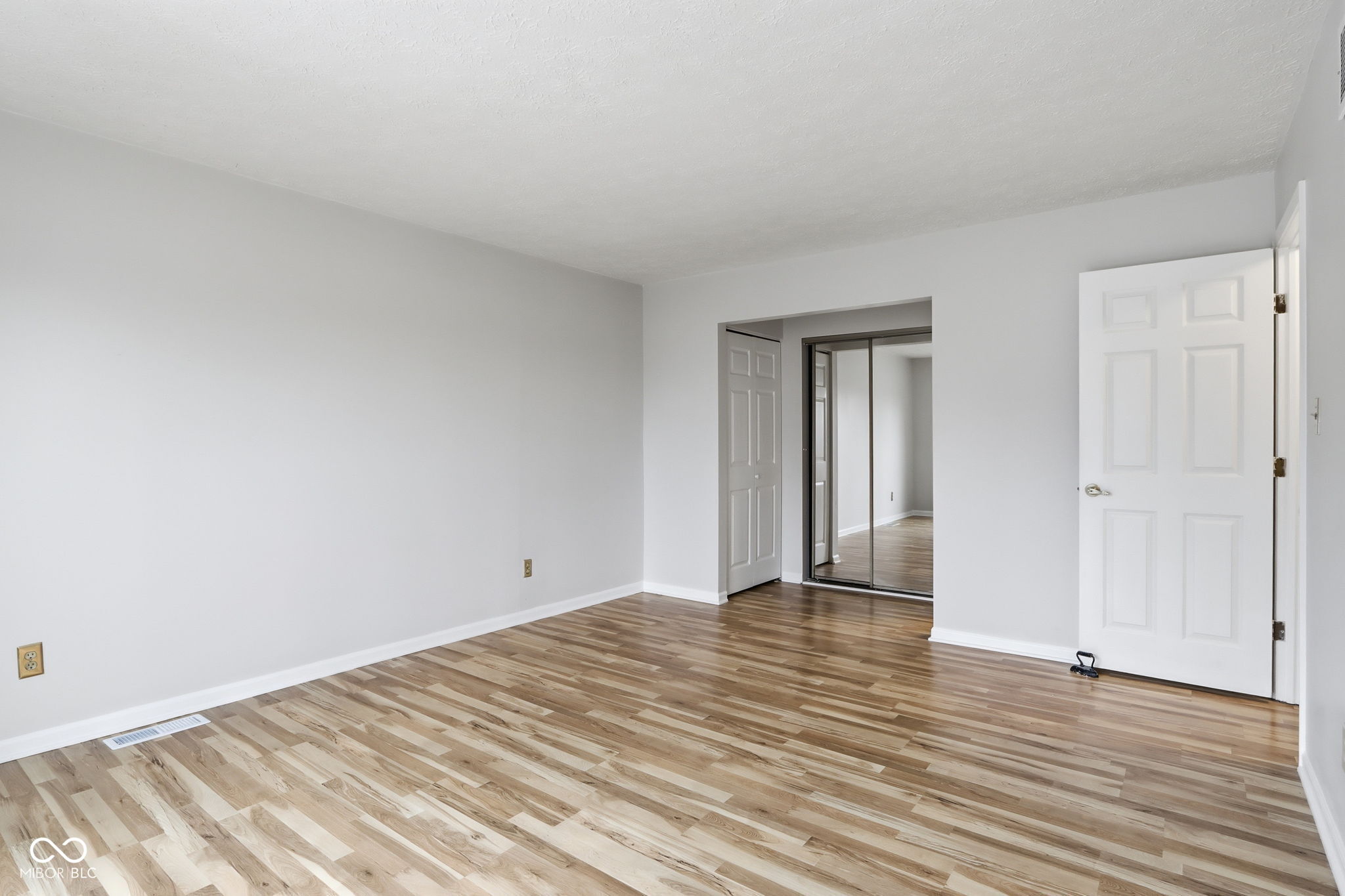 2612 Chaseway Court