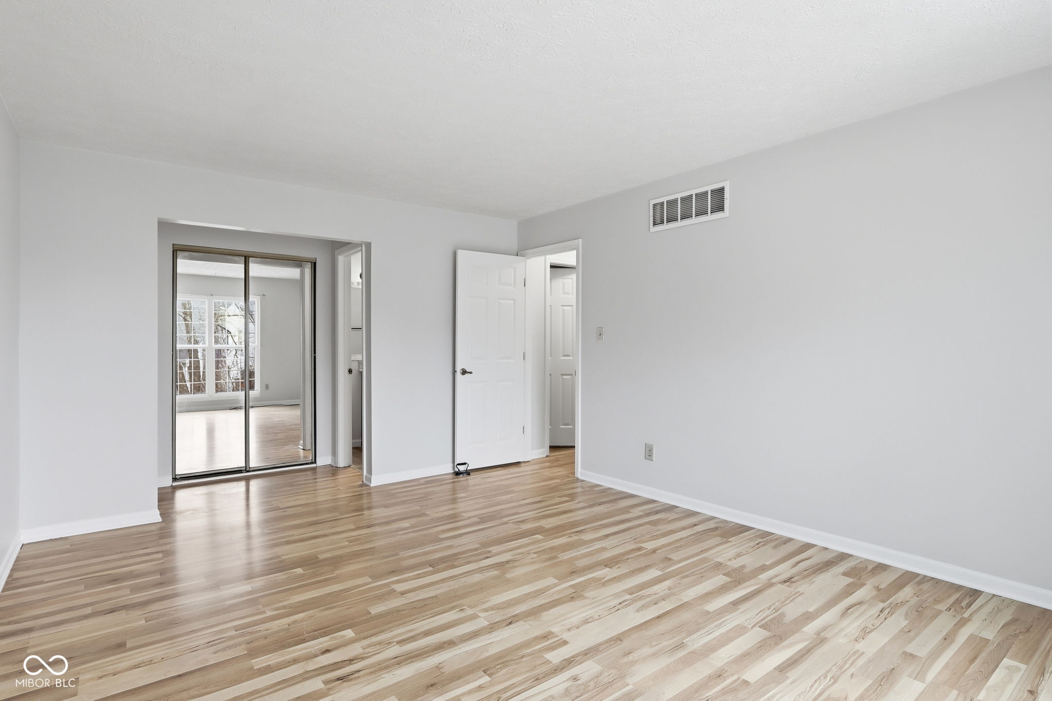 2612 Chaseway Court