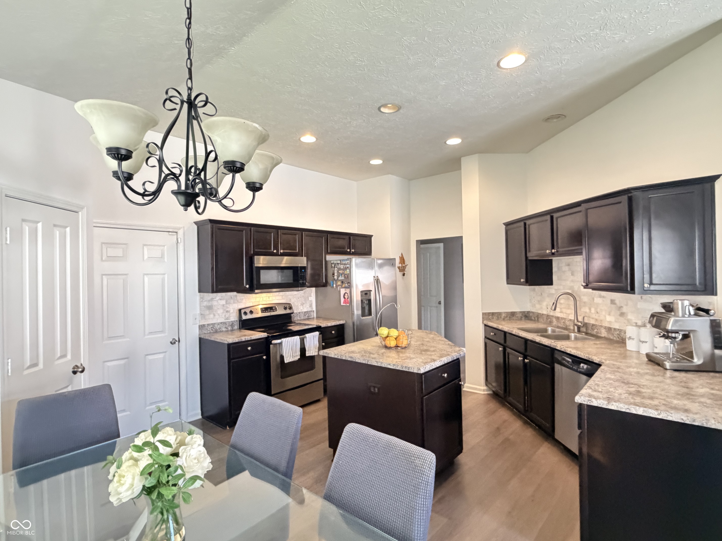 5202 Alpine Violet Way