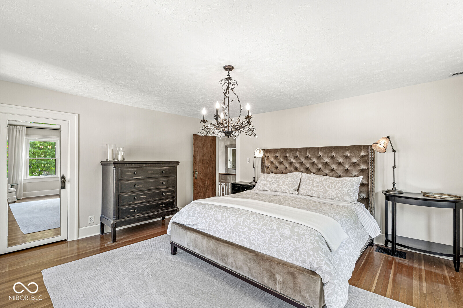 4519 N Meridian Street