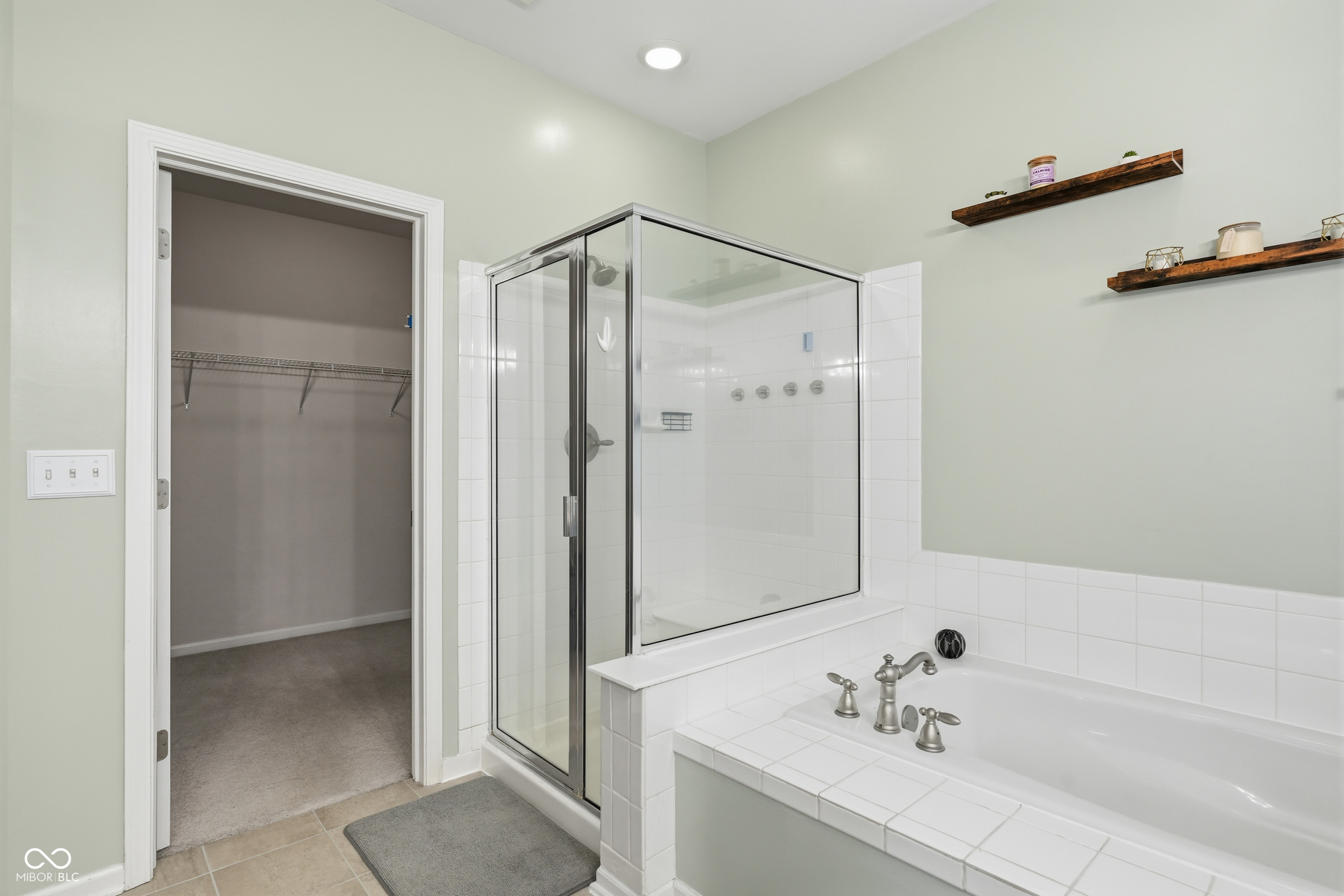 1559 Redsunset Drive