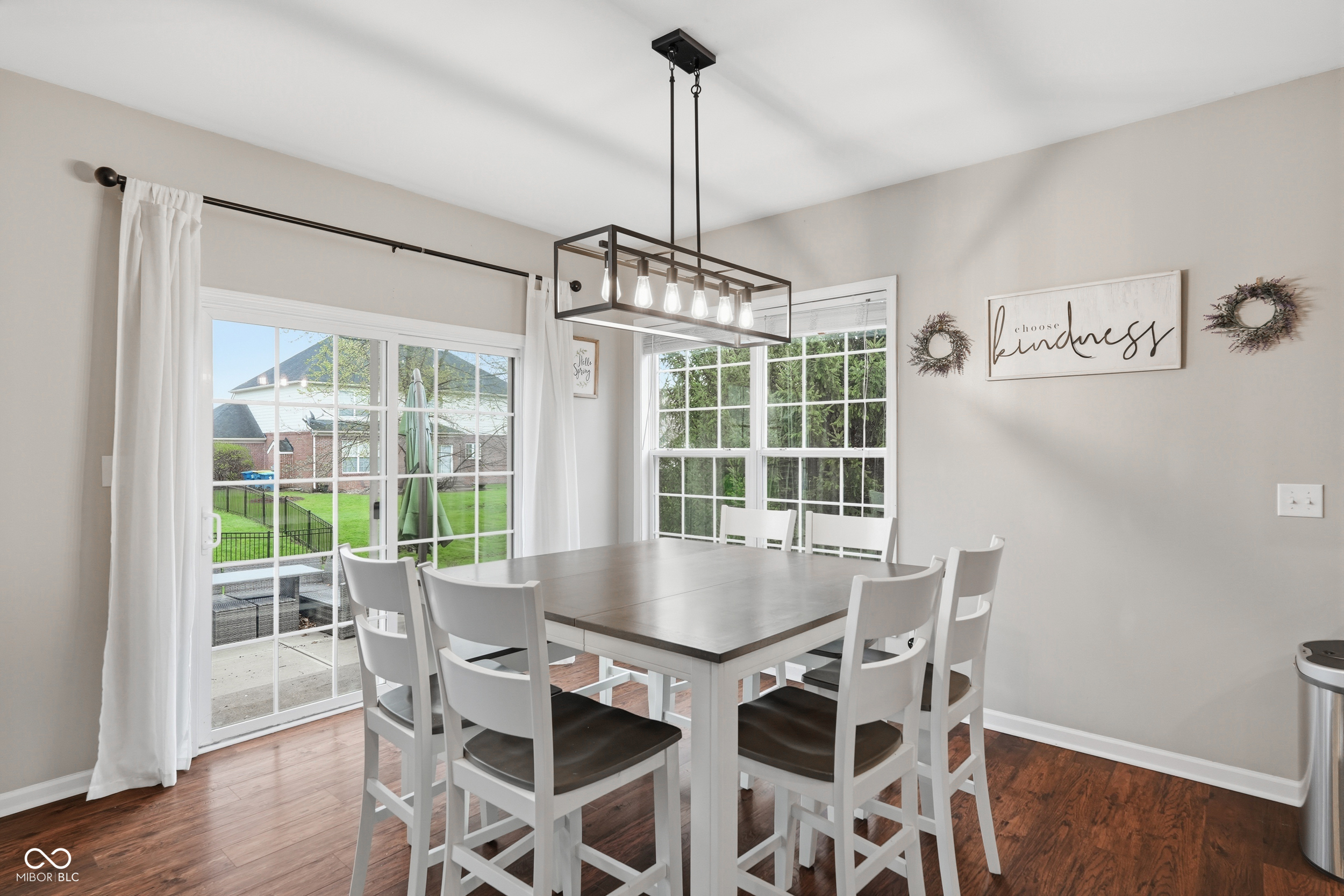 1559 Redsunset Drive