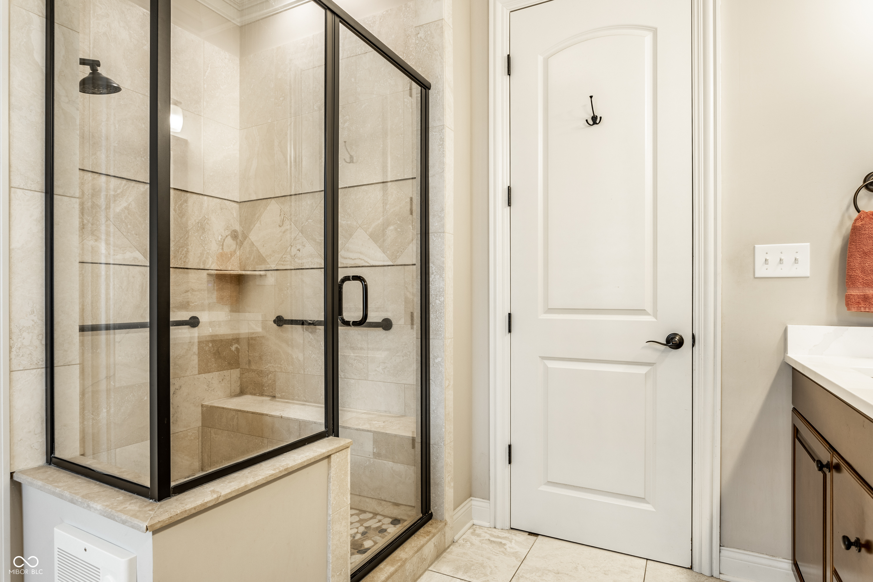 13002 Deerstyne Green Street