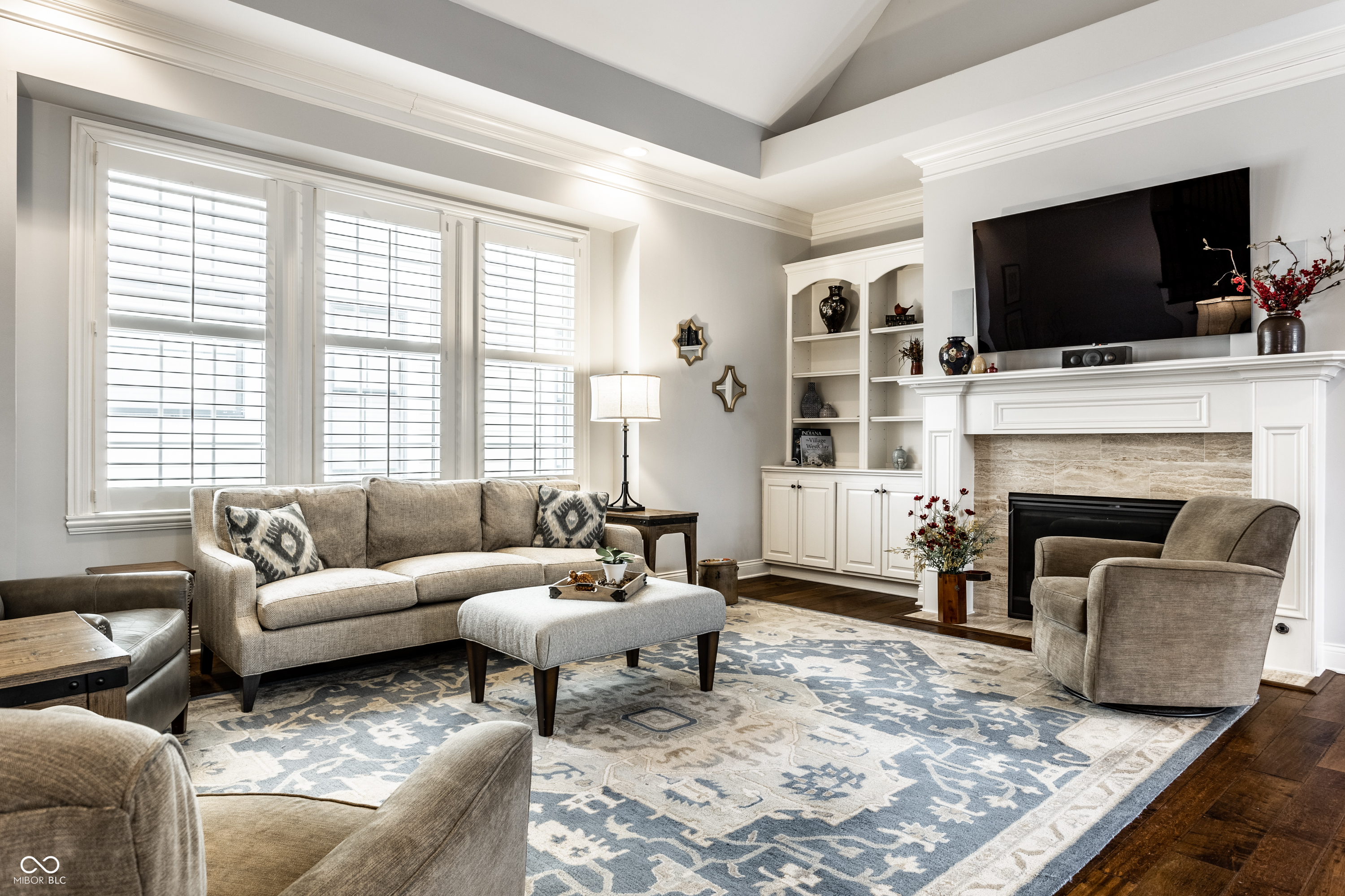 13002 Deerstyne Green Street