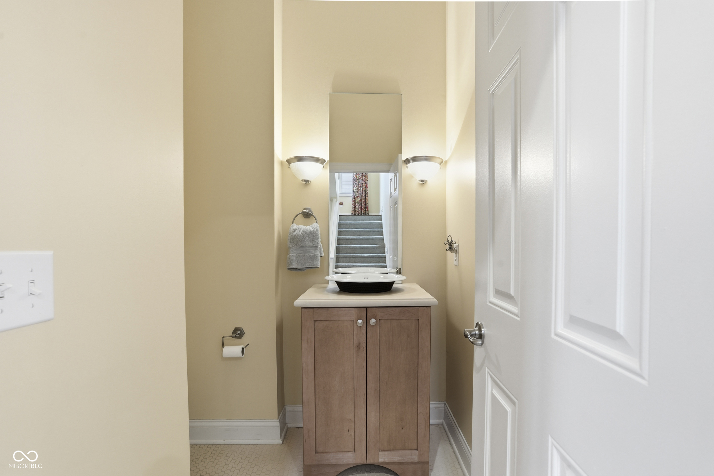 1635 N Alabama Street