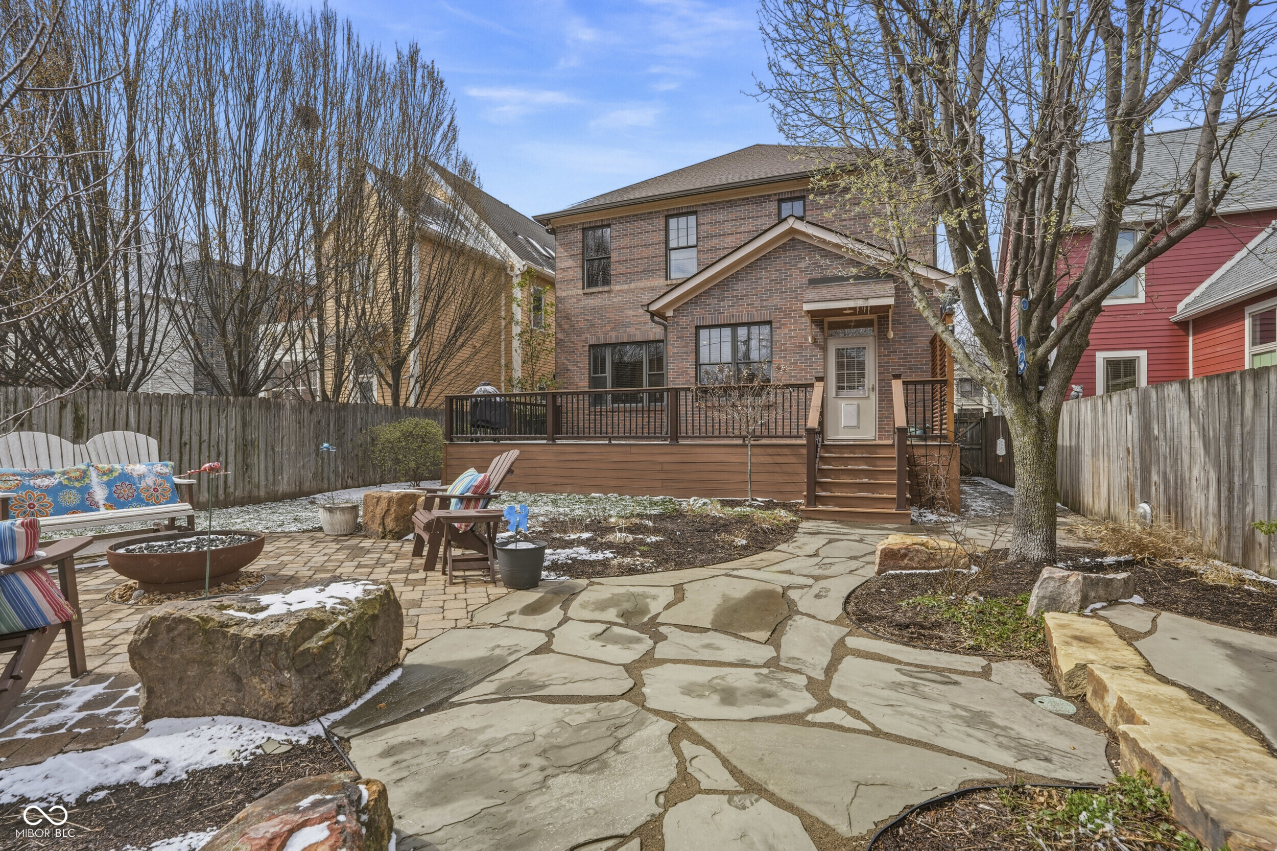 1635 N Alabama Street