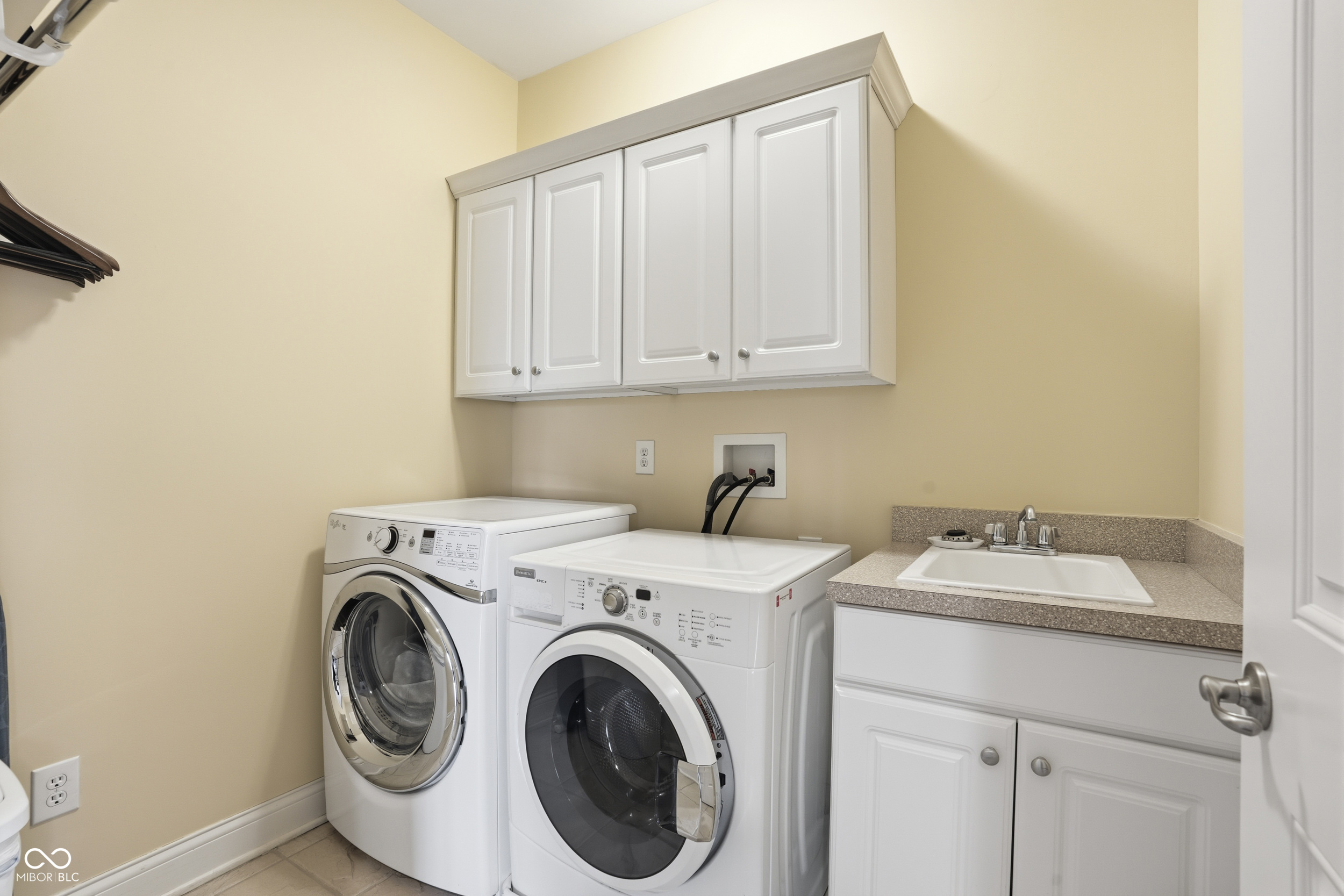 1635 N Alabama Street