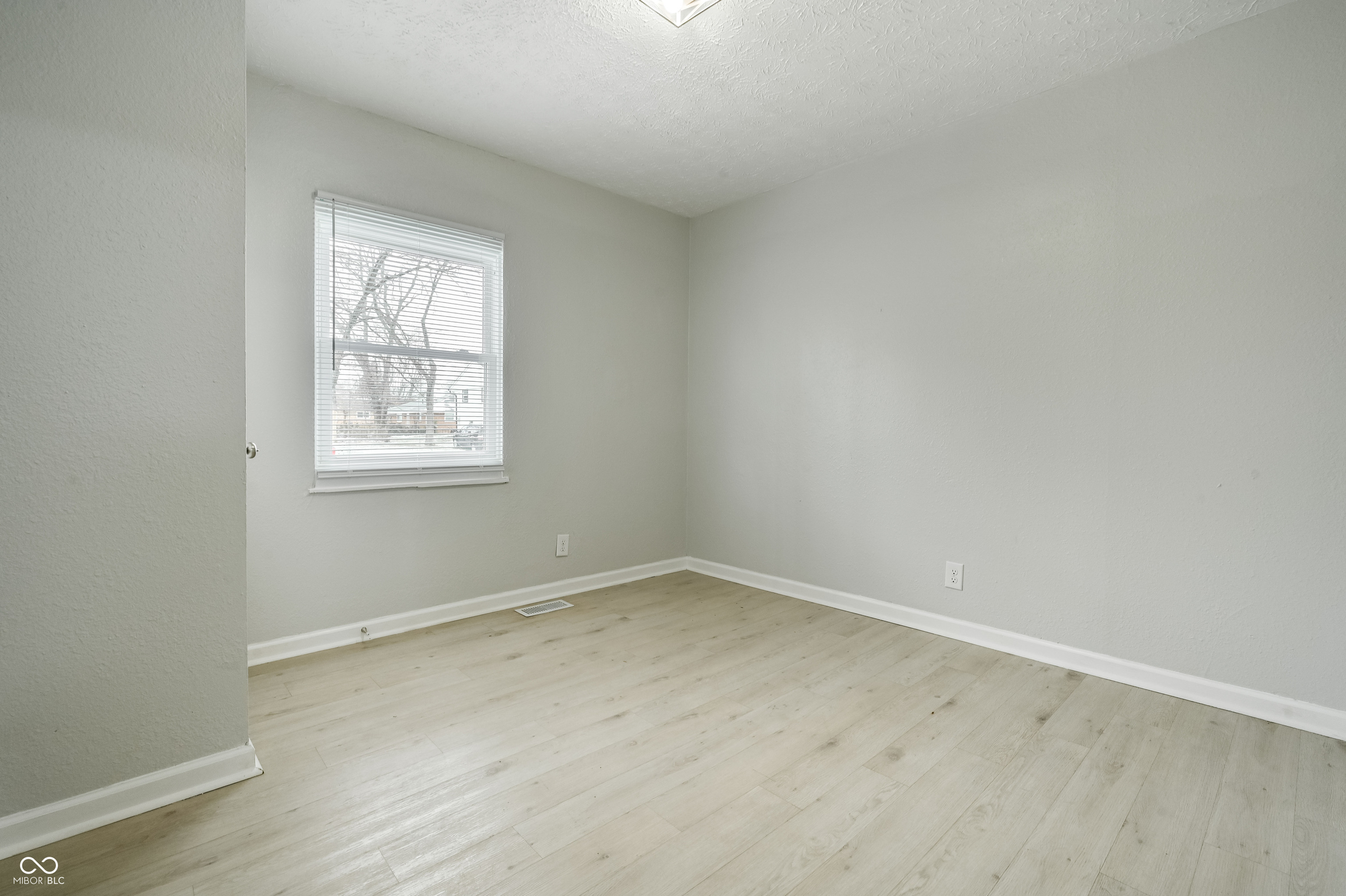 3449 Seine Court