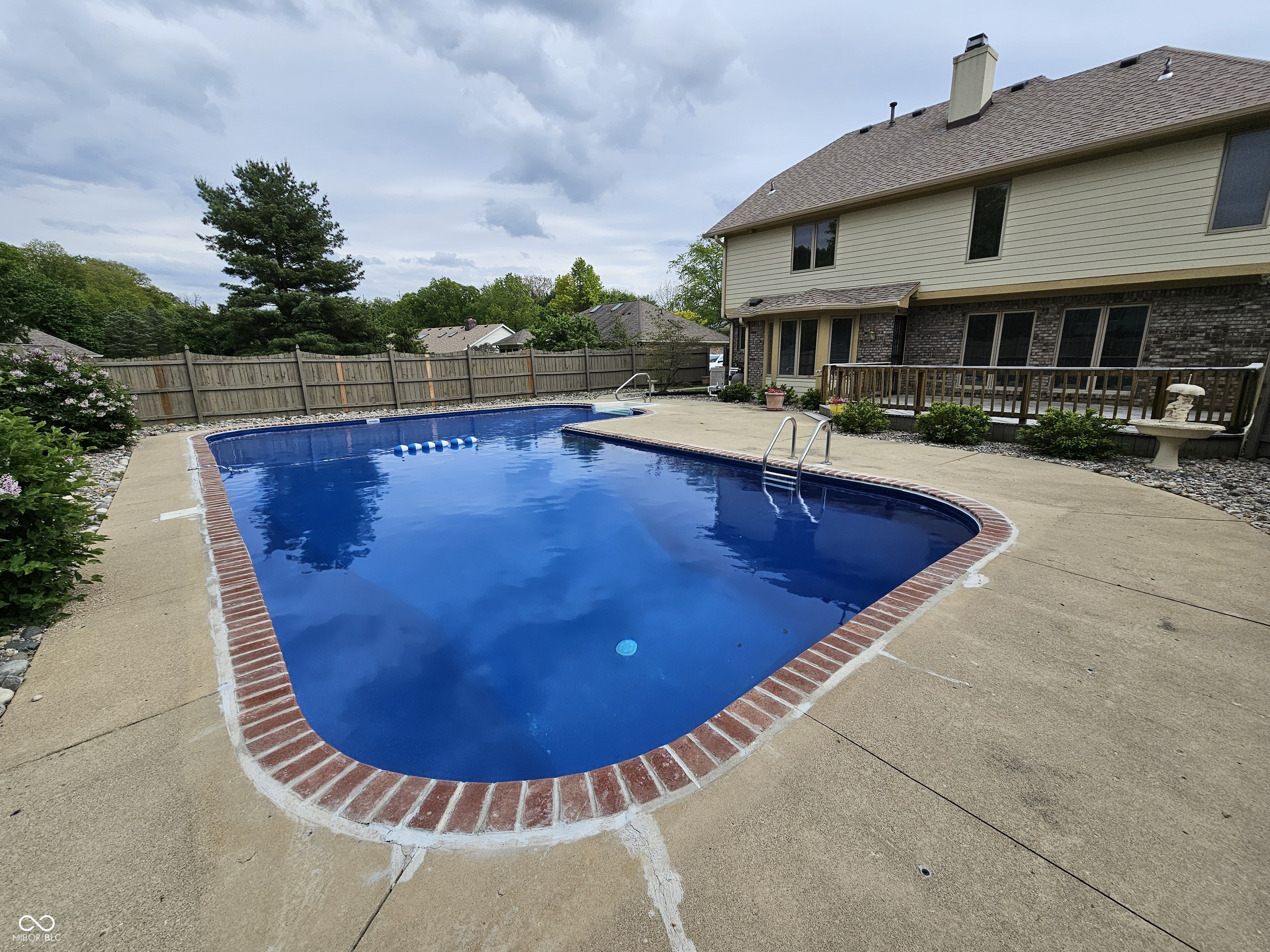 10304 Fallen Oak Drive