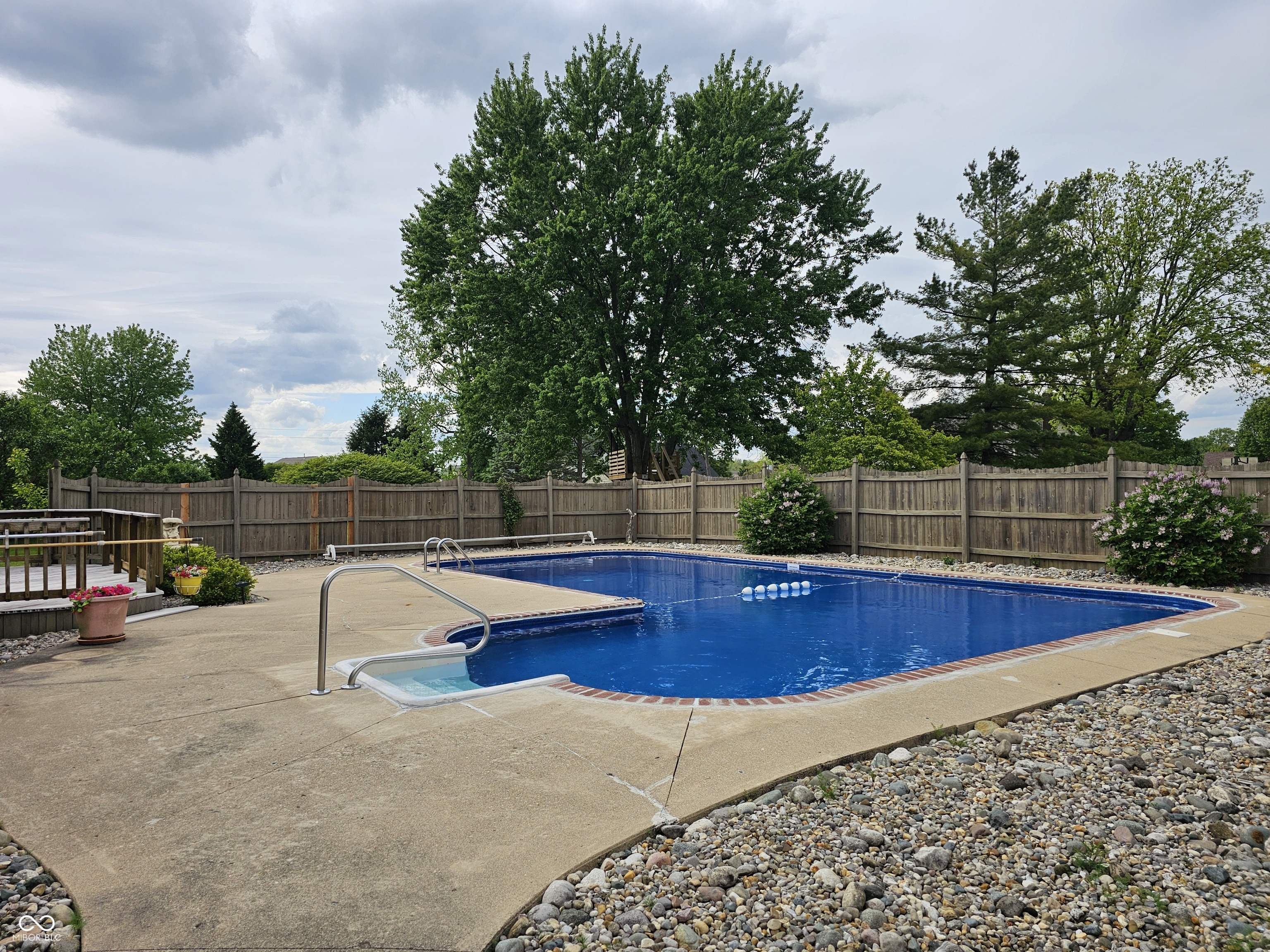 10304 Fallen Oak Drive