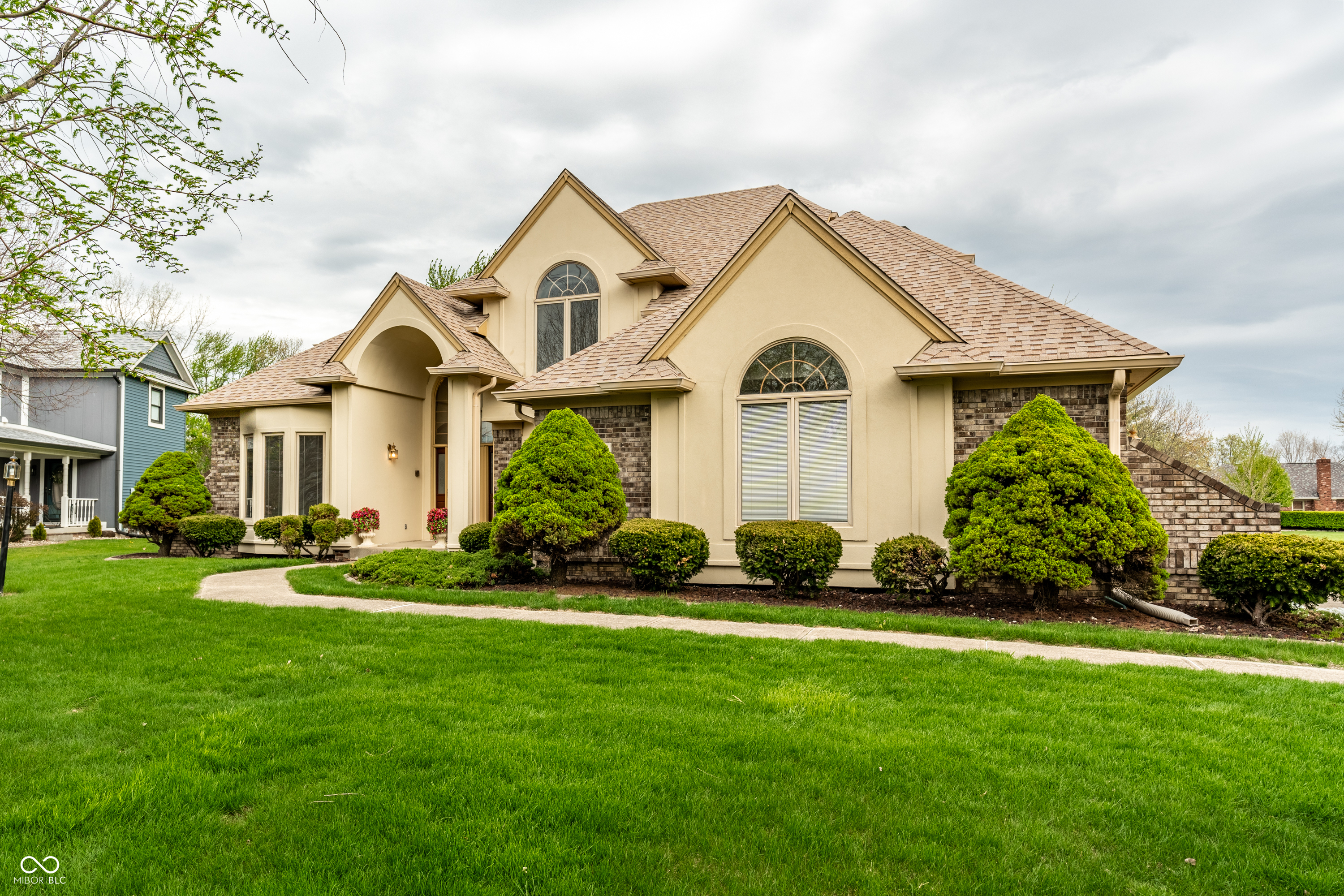 10304 Fallen Oak Drive
