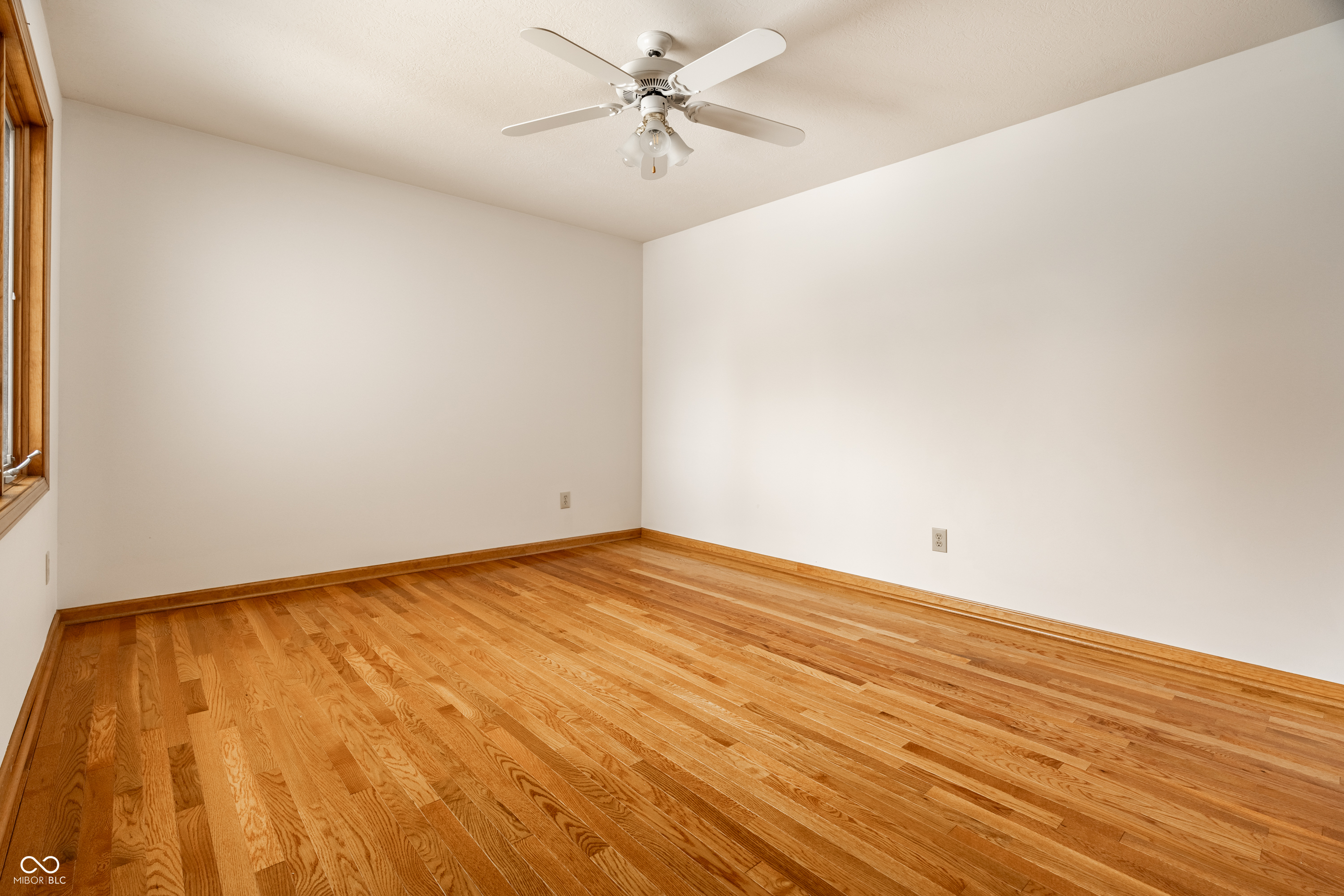 10304 Fallen Oak Drive