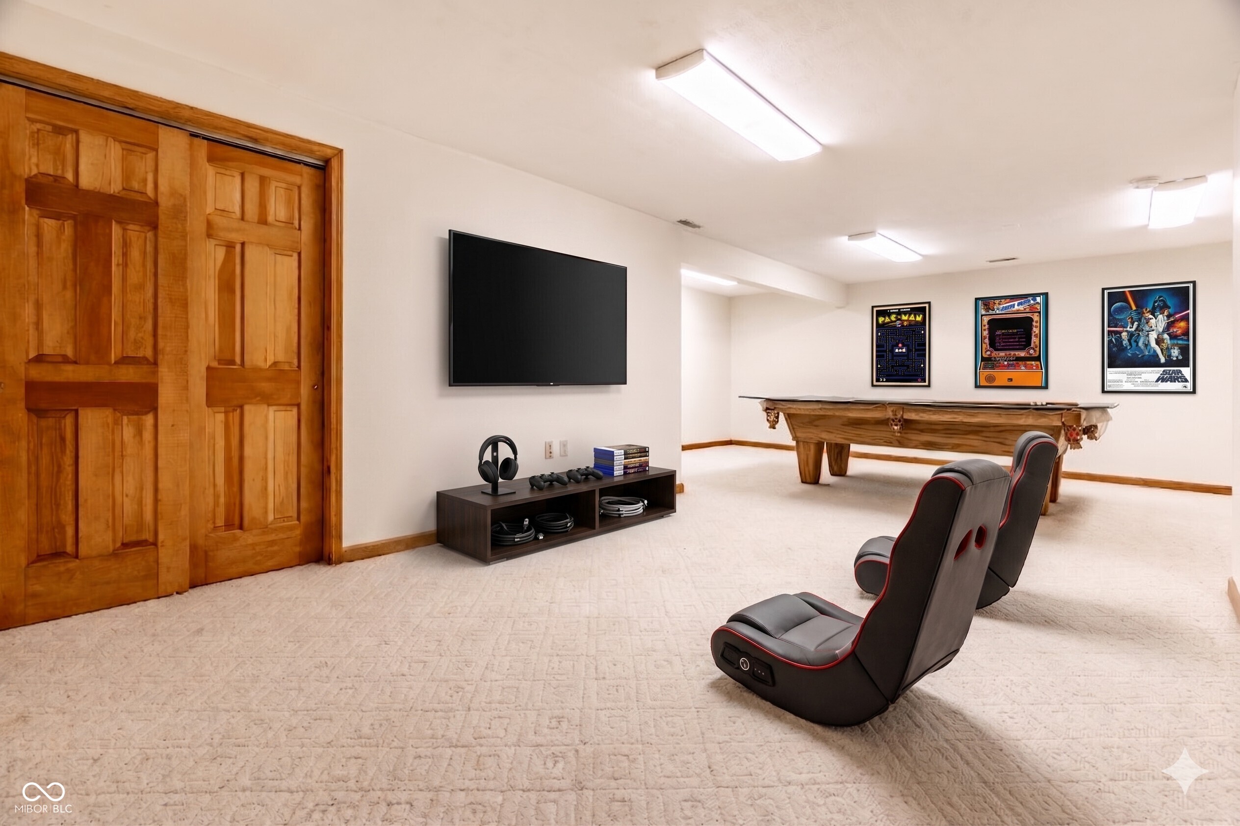 10304 Fallen Oak Drive