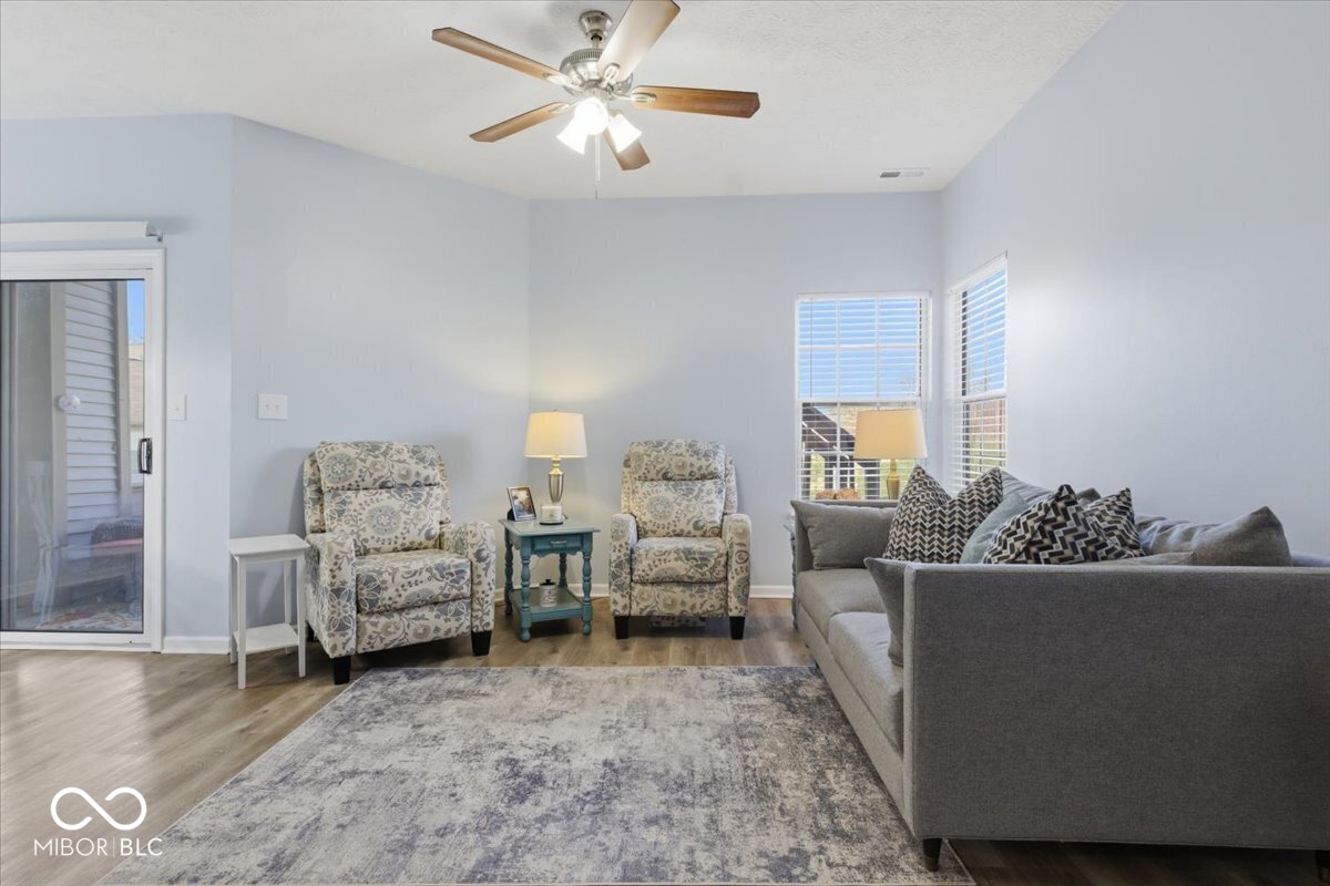 3704 Reflection Drive Unit: 4