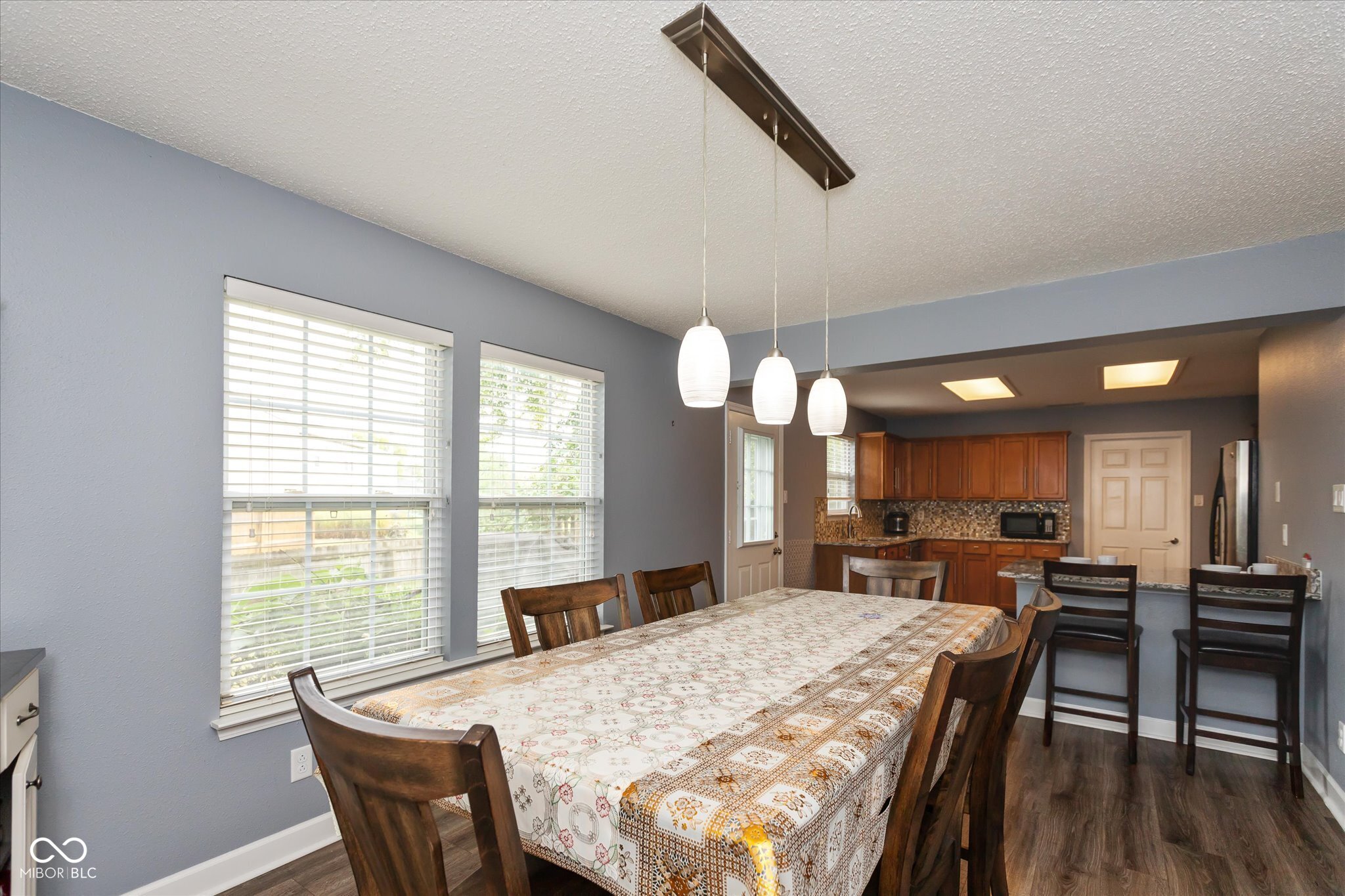 10270 Apple Blossom Circle