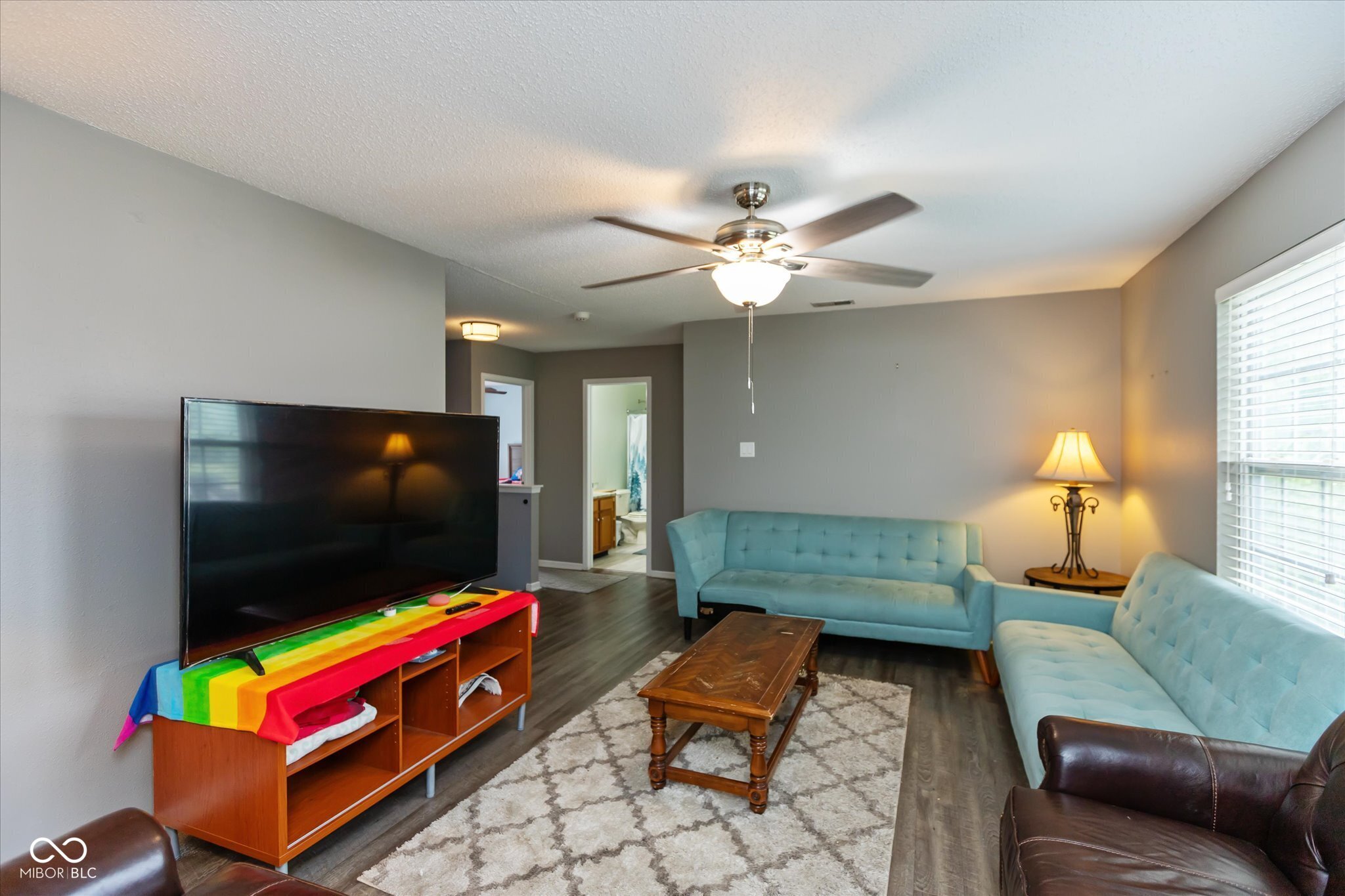 10270 Apple Blossom Circle