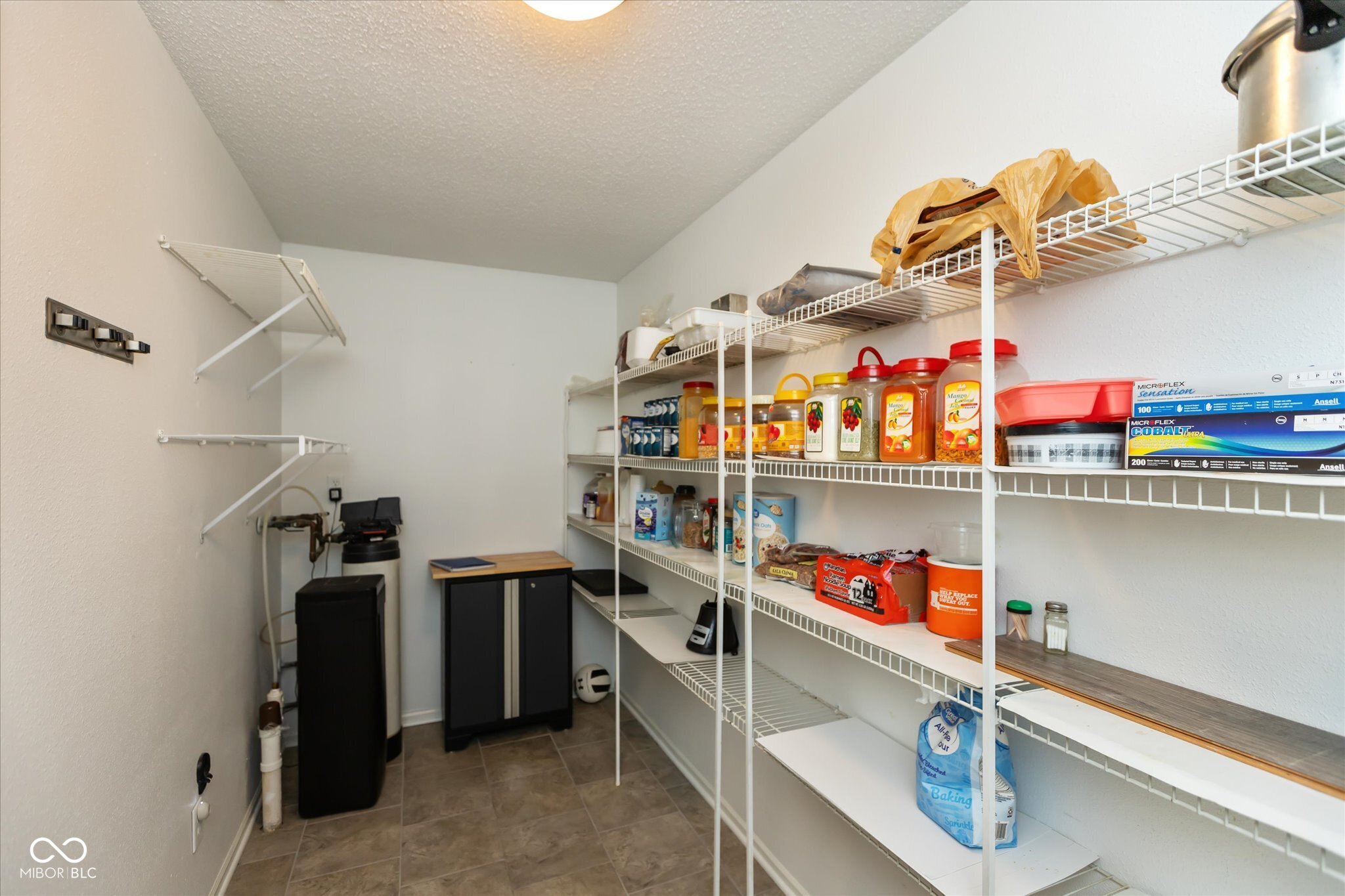 10270 Apple Blossom Circle