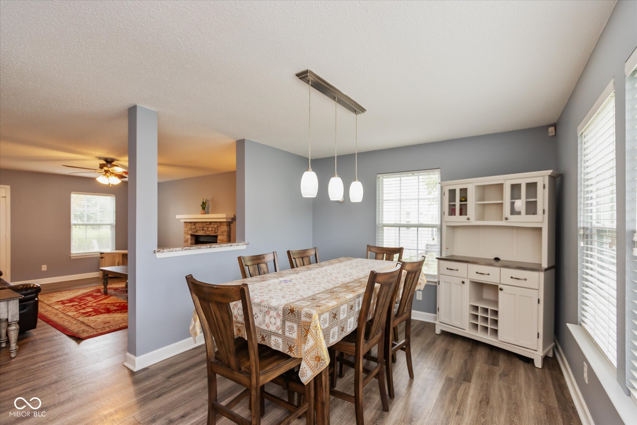 10270 Apple Blossom Circle