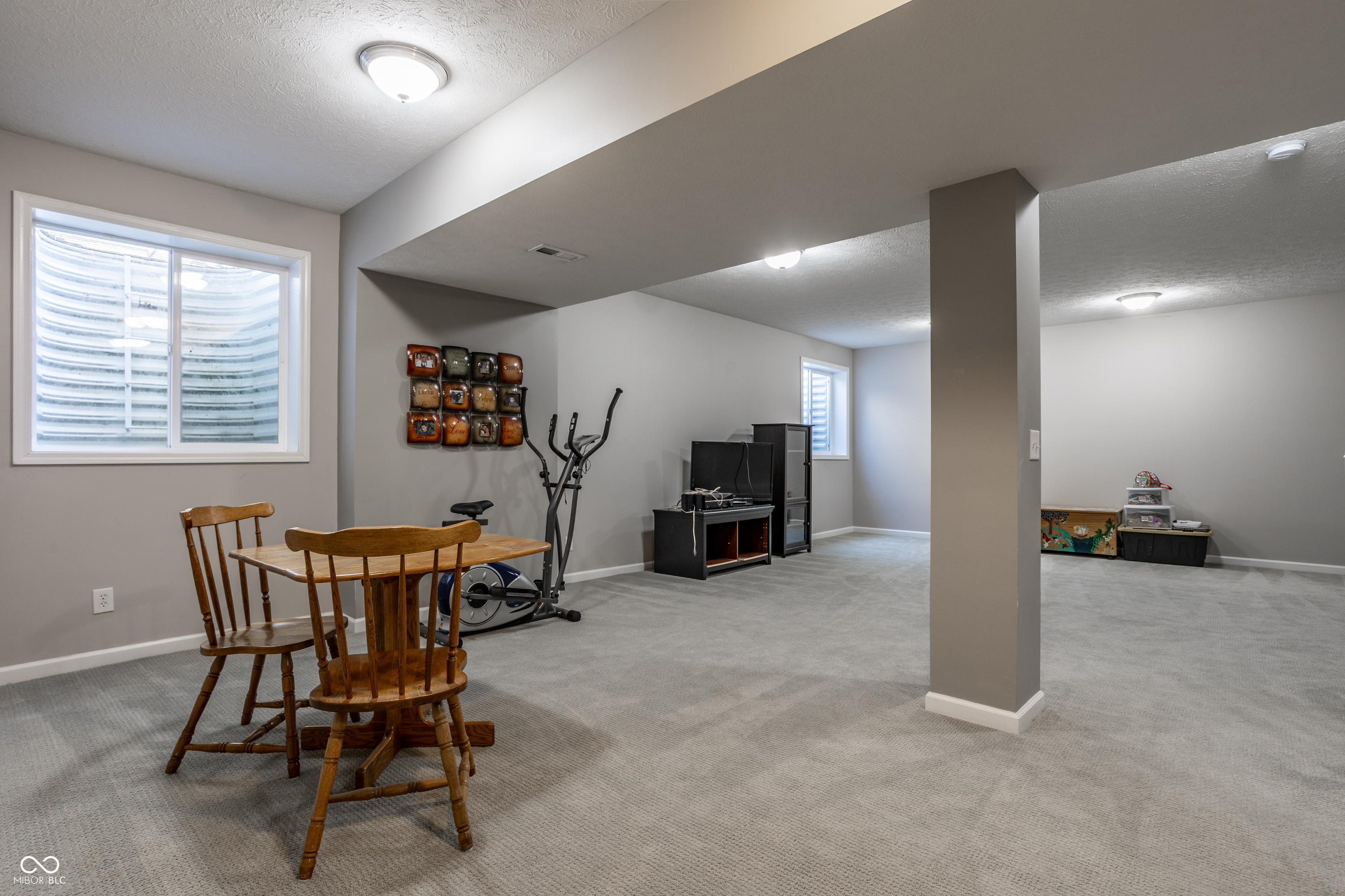 3627 Mossy Rock Drive