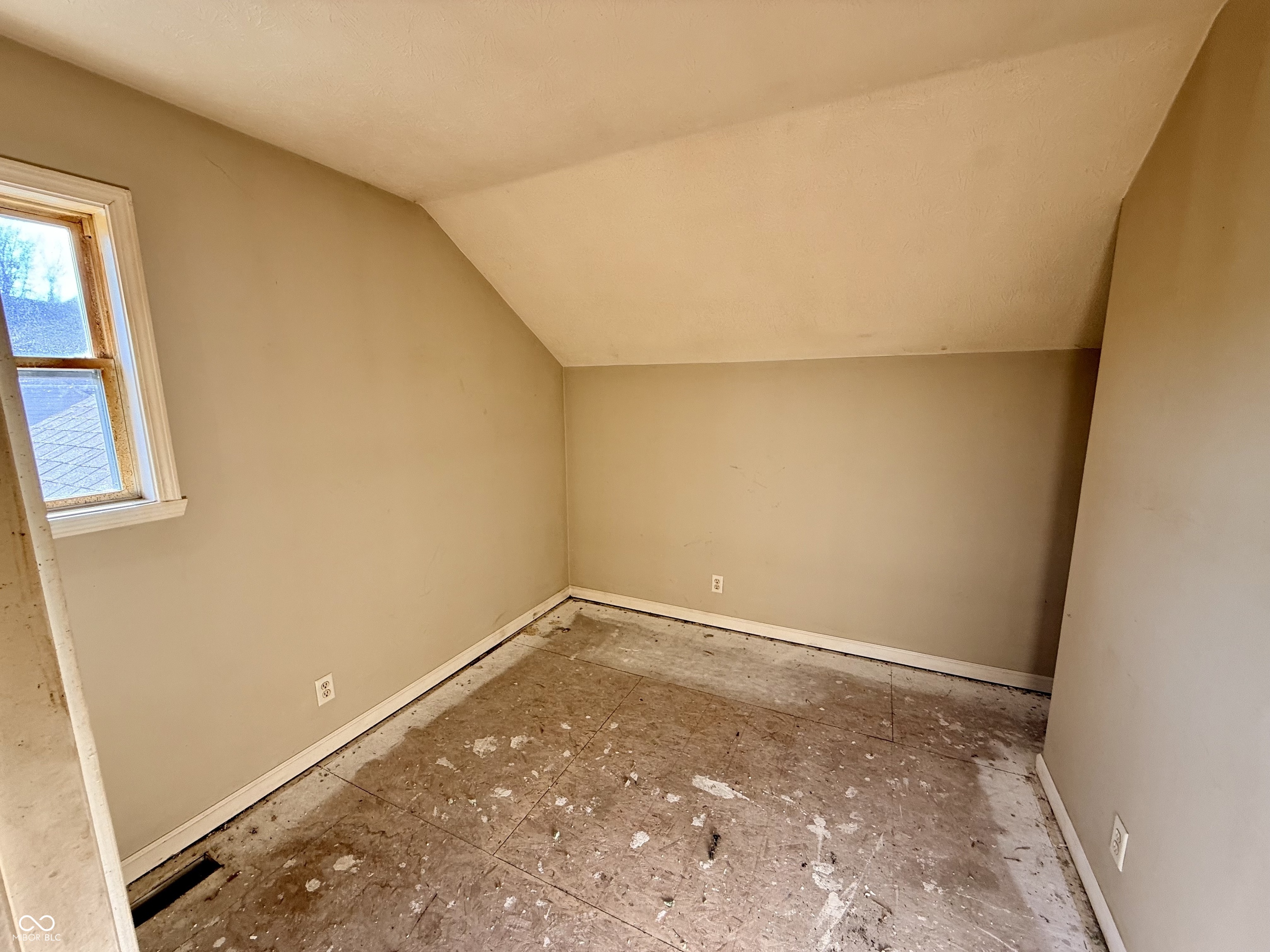 12409 Crystal Pointe Circle