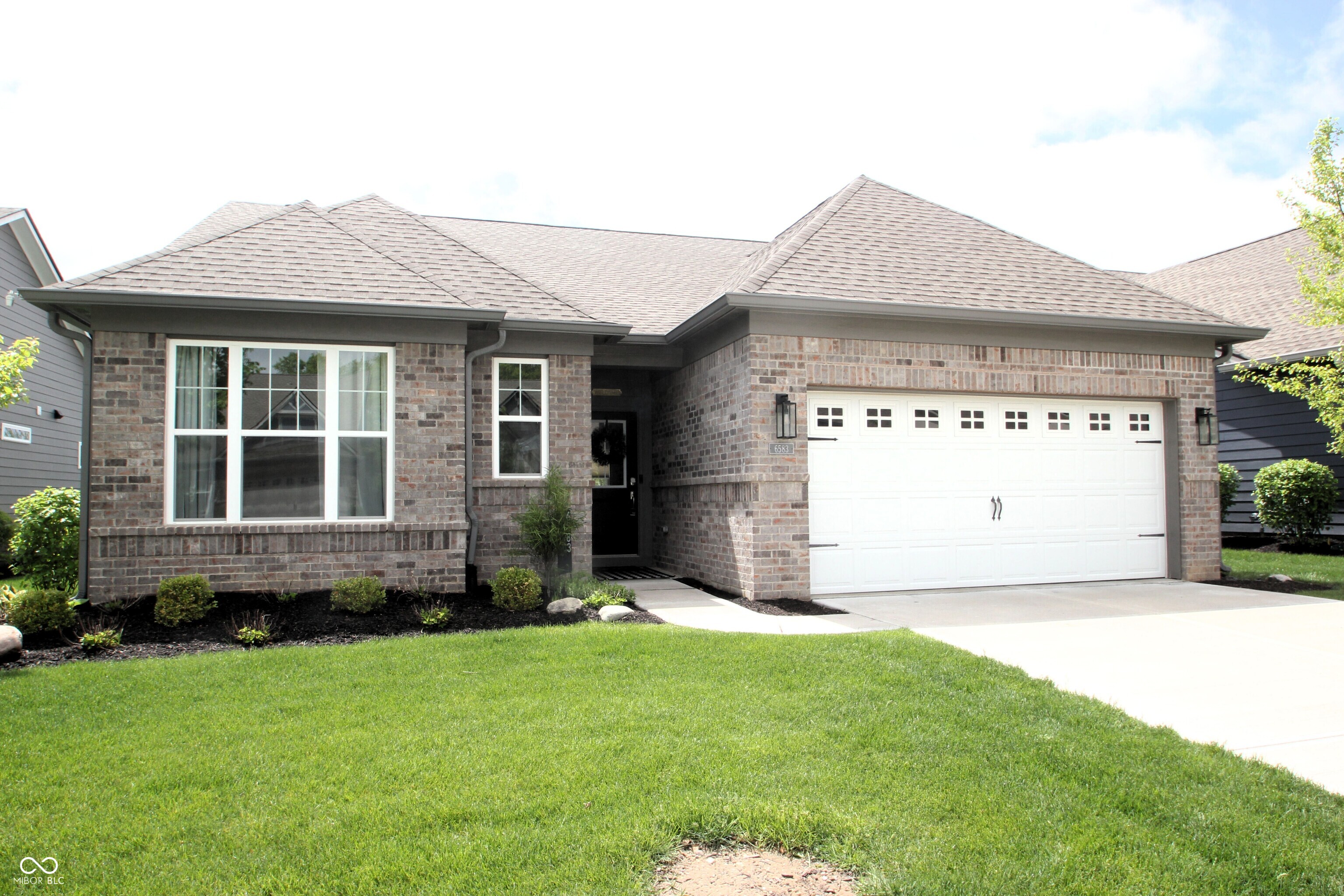 6583 Apperson Drive