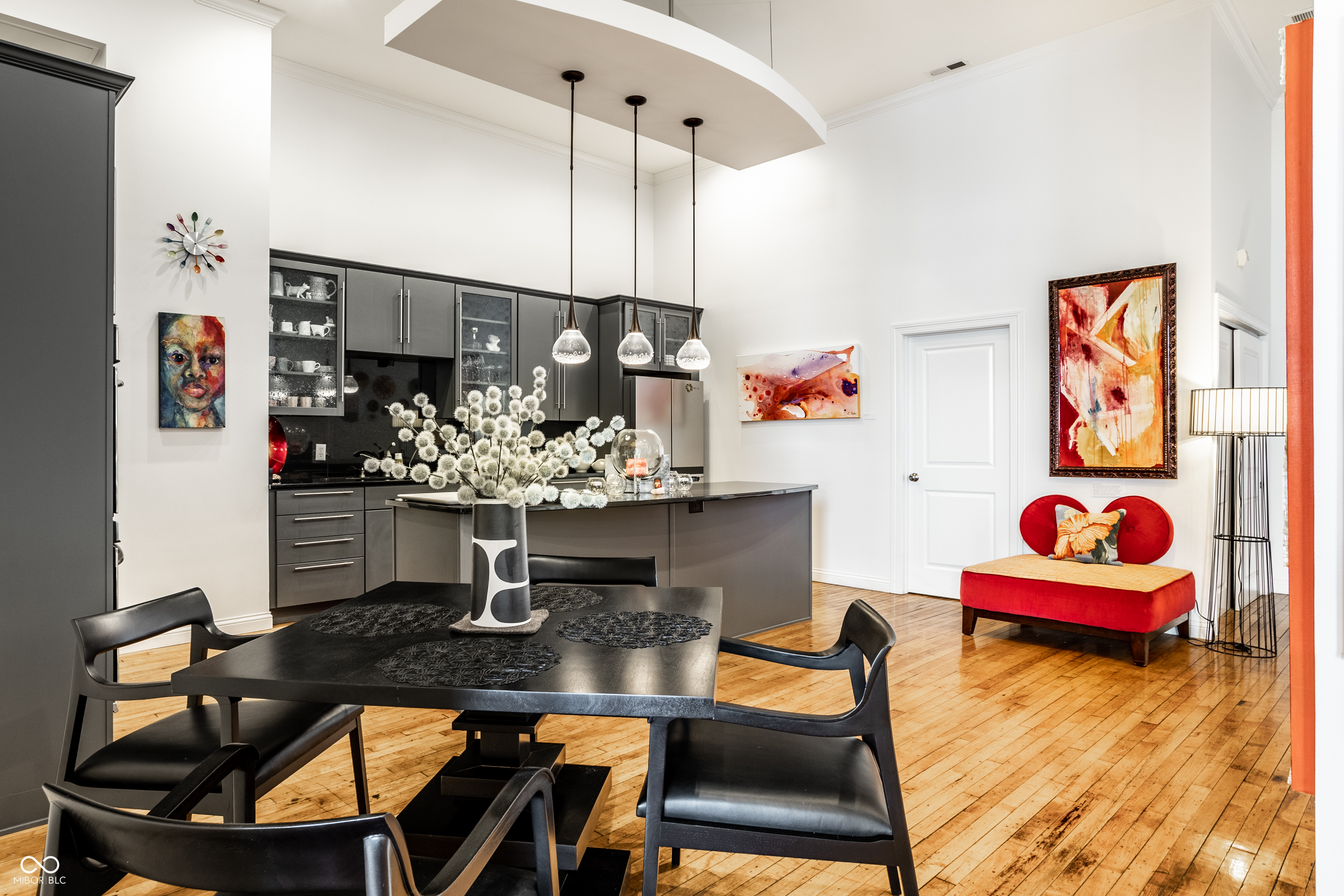 141 S Meridian Street Unit: 604