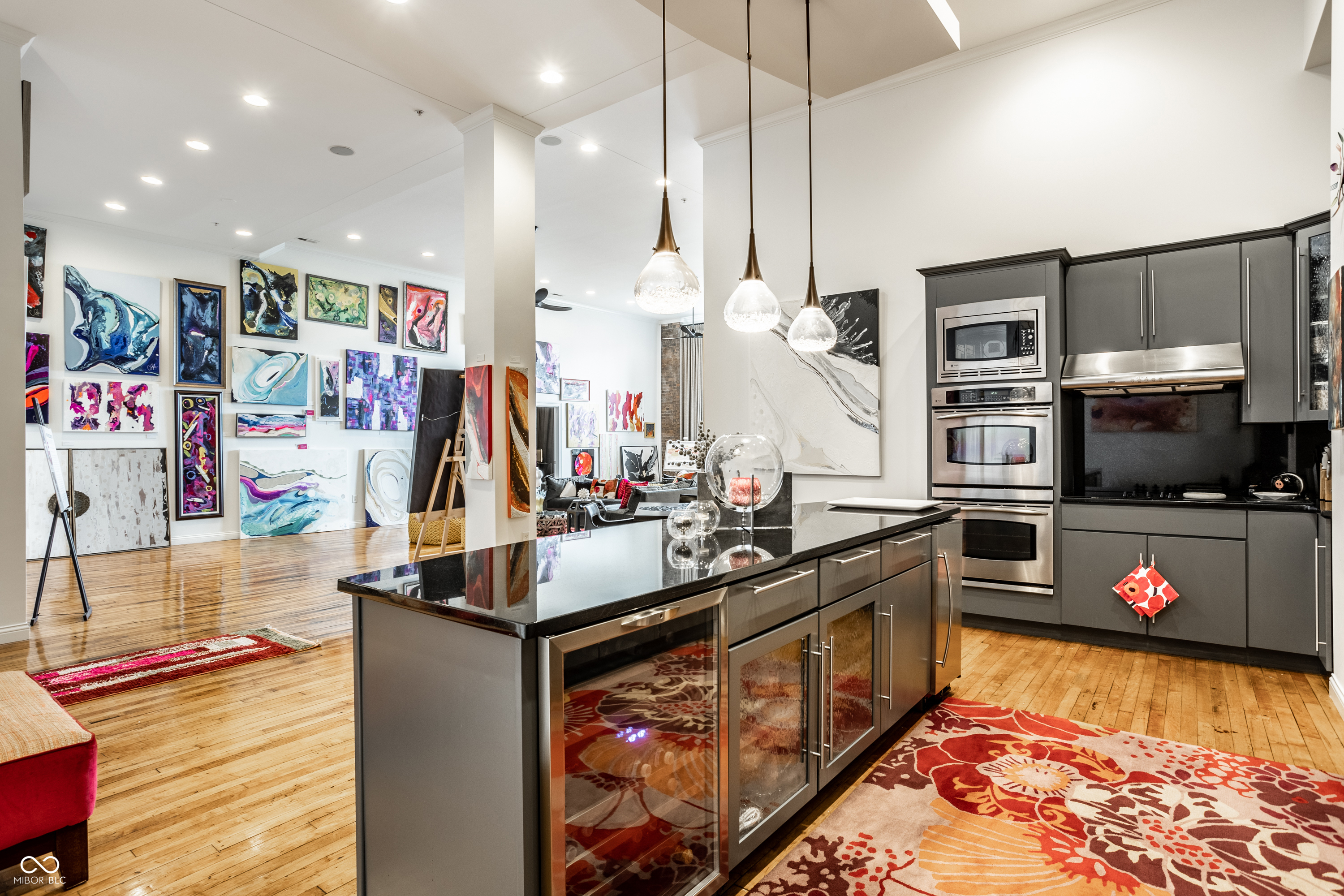 141 S Meridian Street Unit: 604