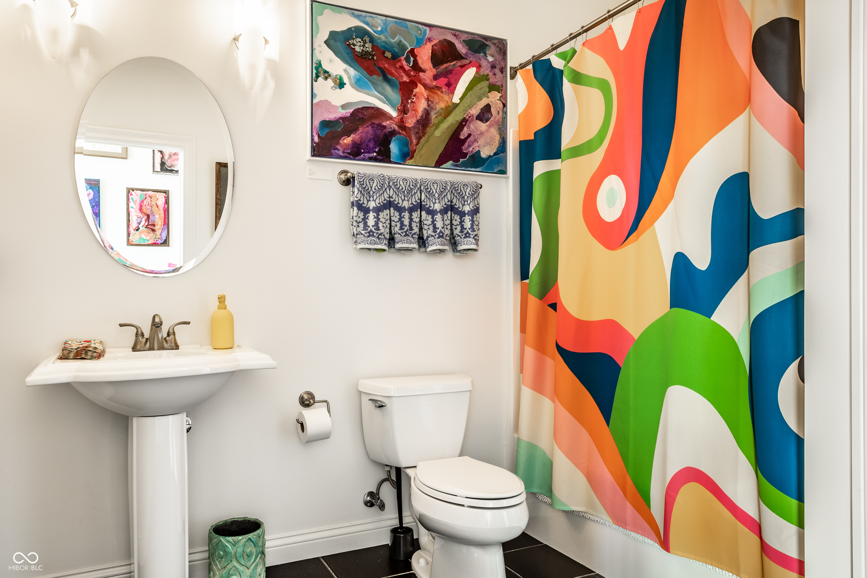 141 S Meridian Street Unit: 604