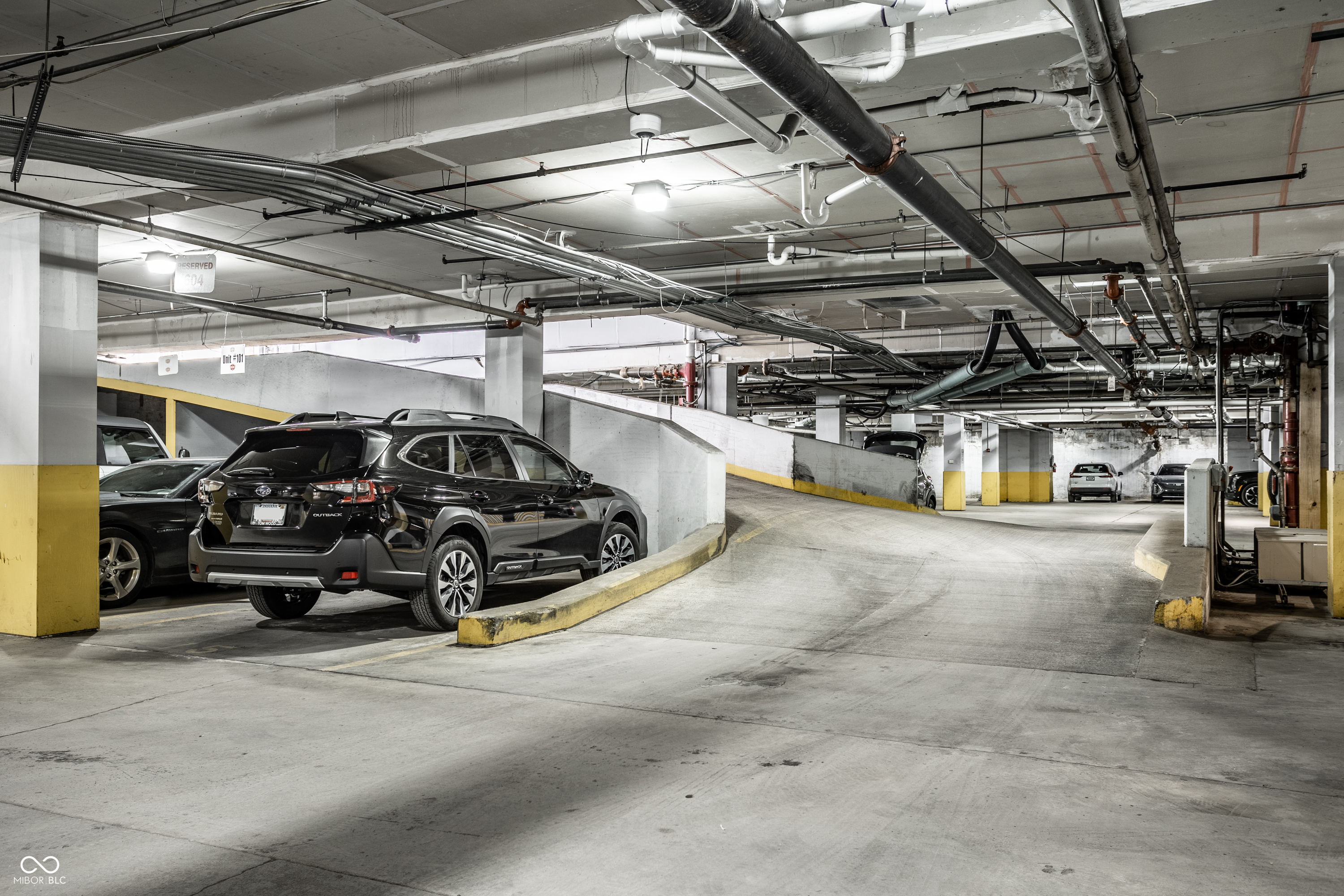 141 S Meridian Street Unit: 604