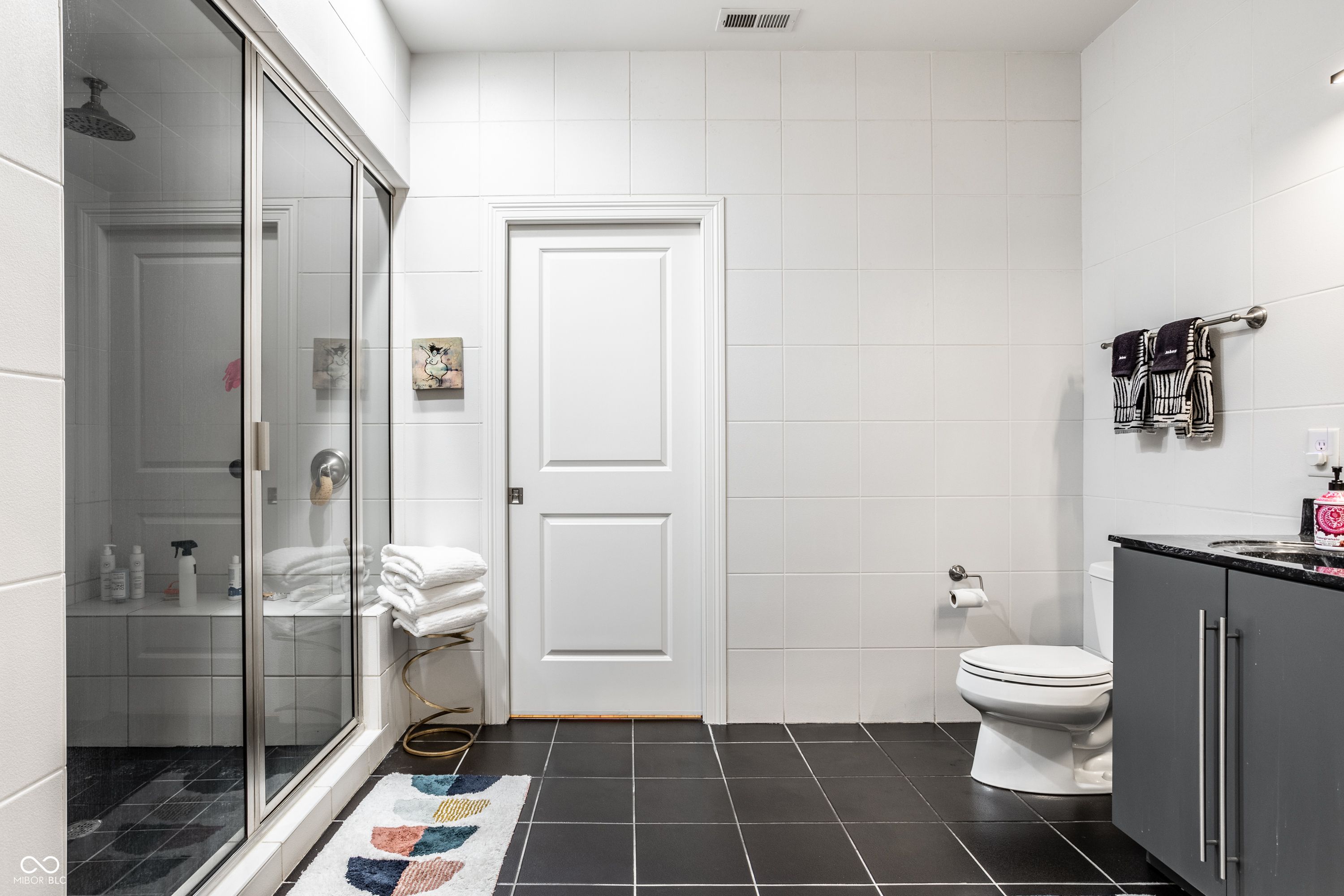 141 S Meridian Street Unit: 604