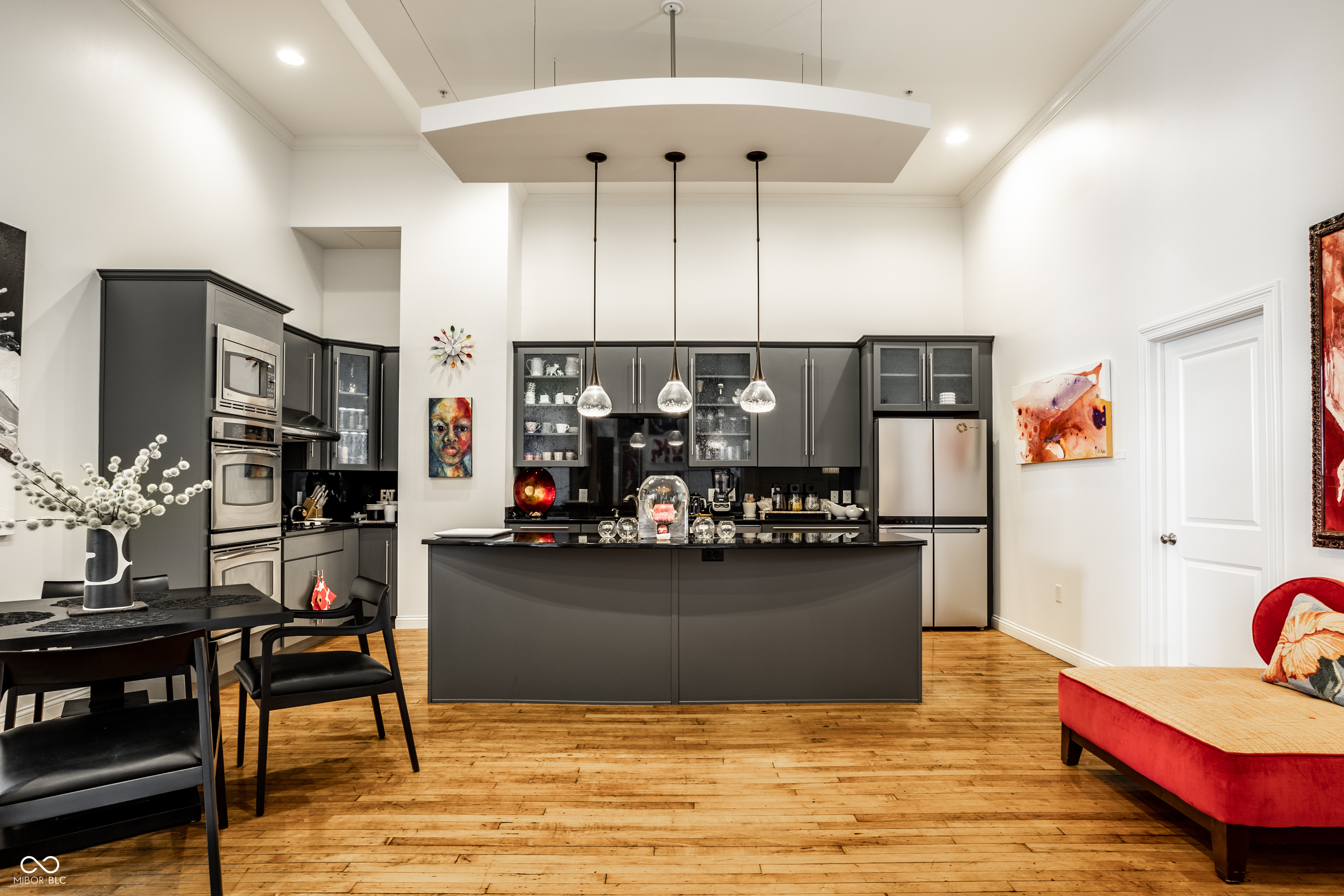 141 S Meridian Street Unit: 604