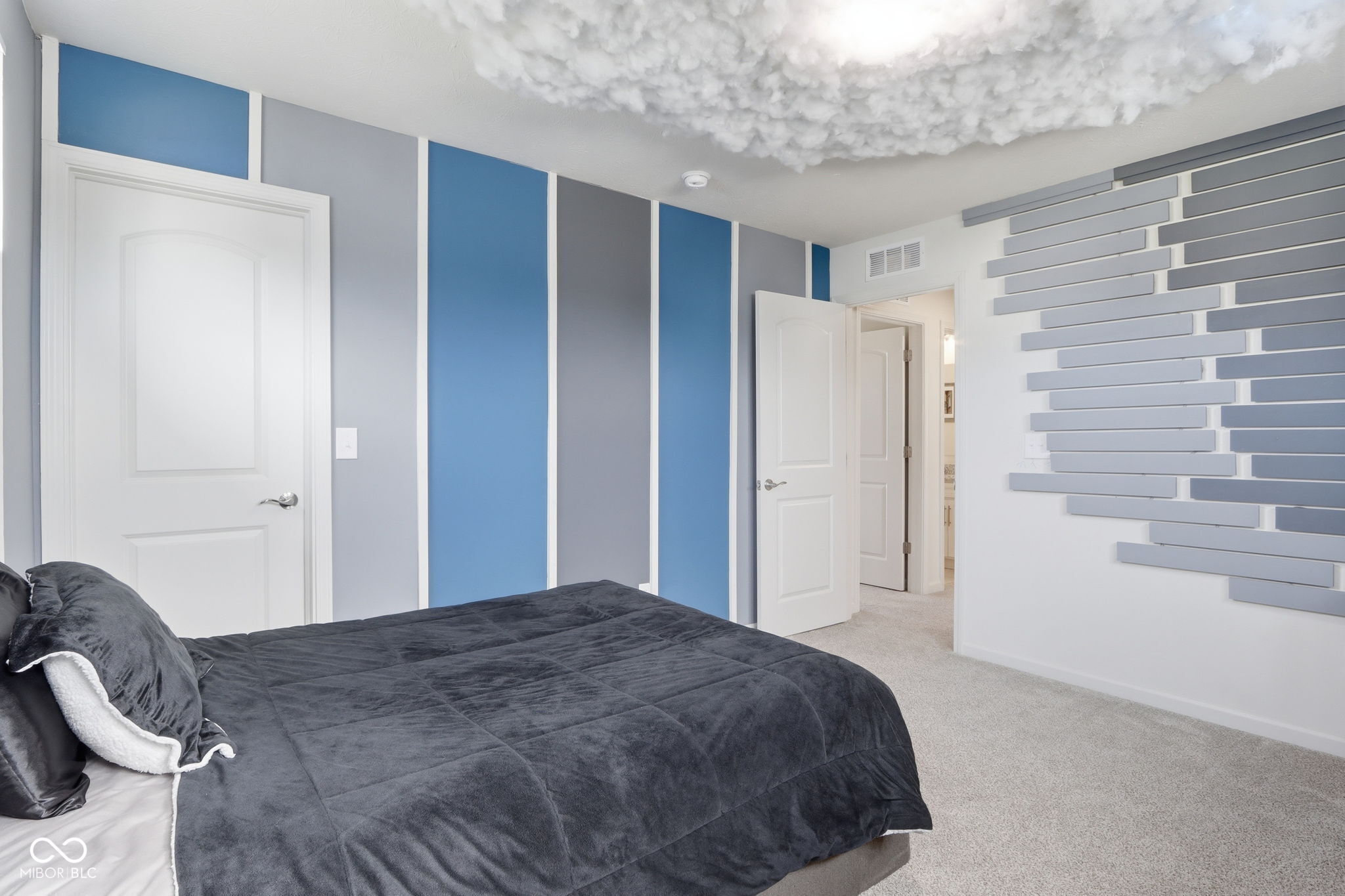 15568 Elverton Court