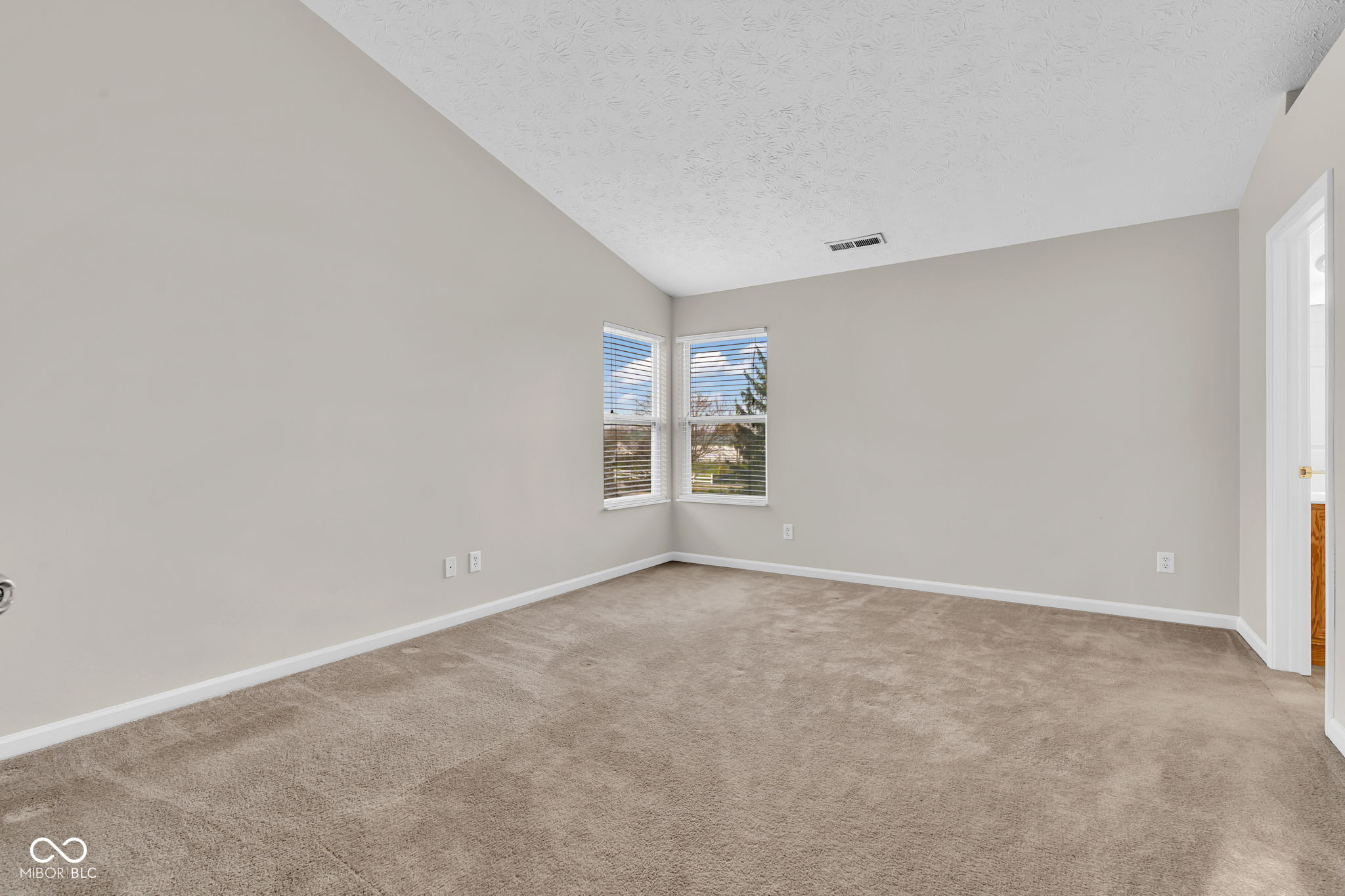 14502 Baldwin Lane
