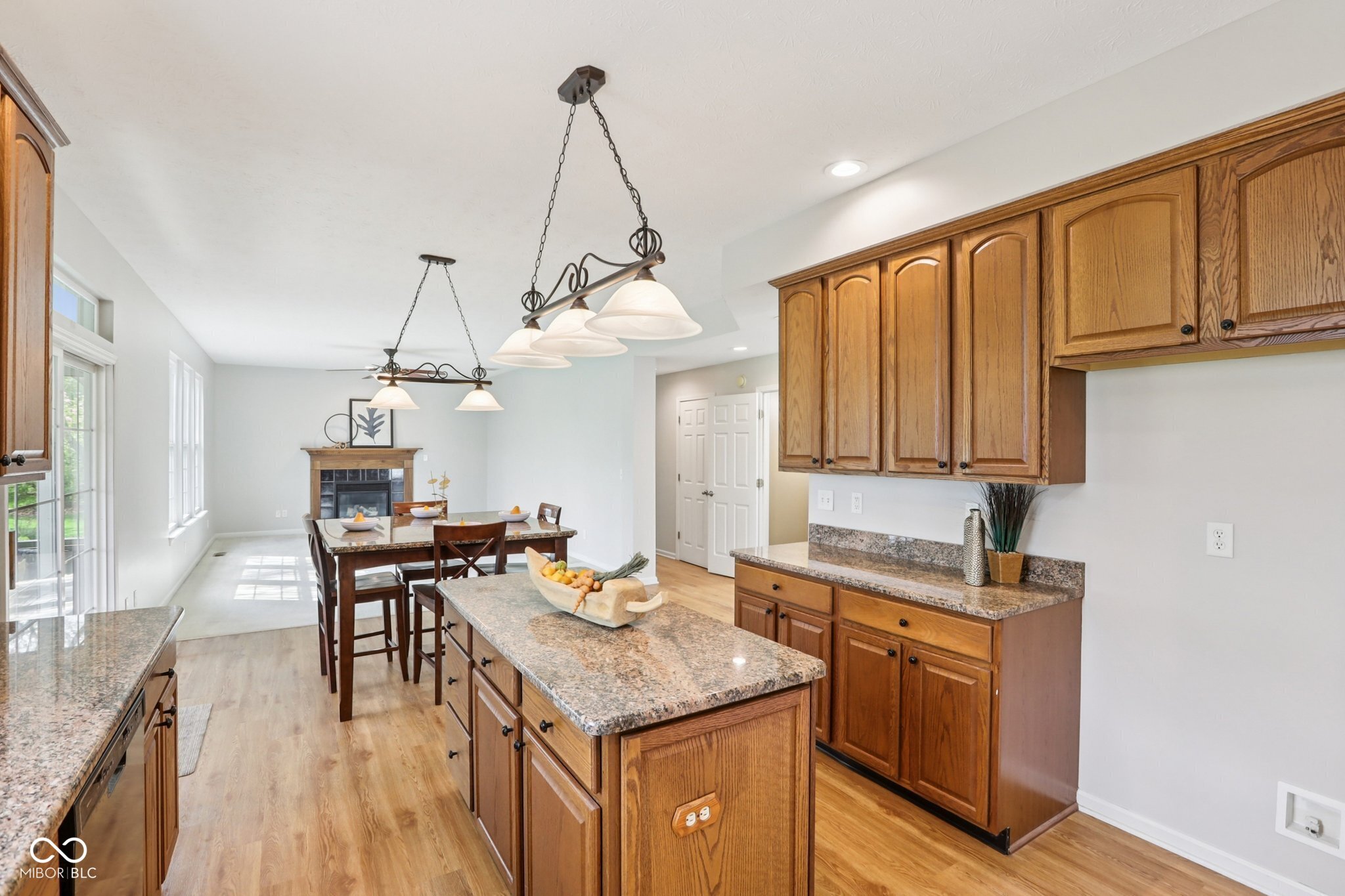 9195 N Coral Reef Road