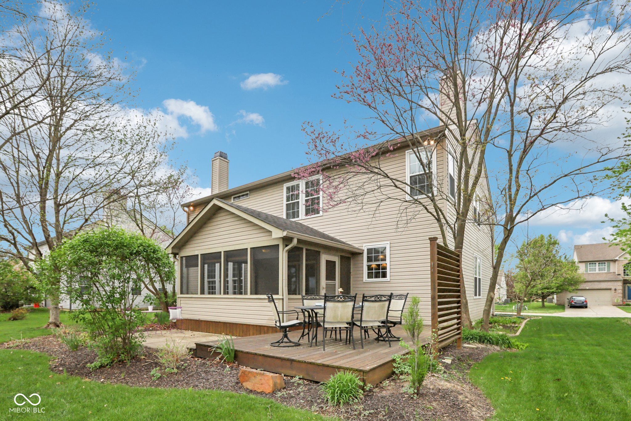 9195 N Coral Reef Road