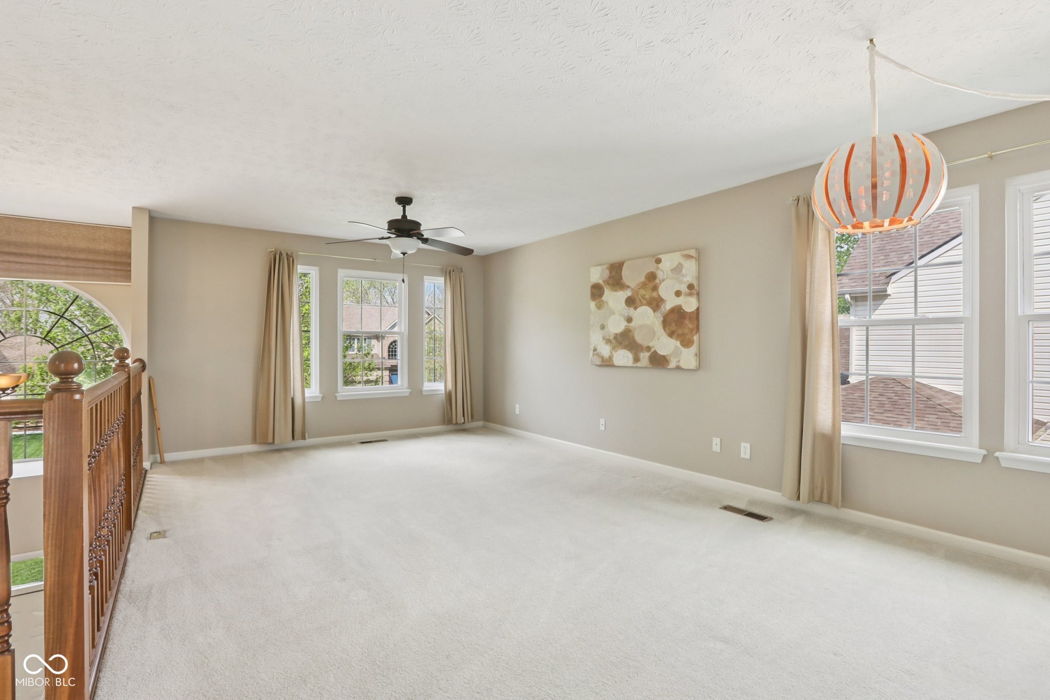 9195 N Coral Reef Road