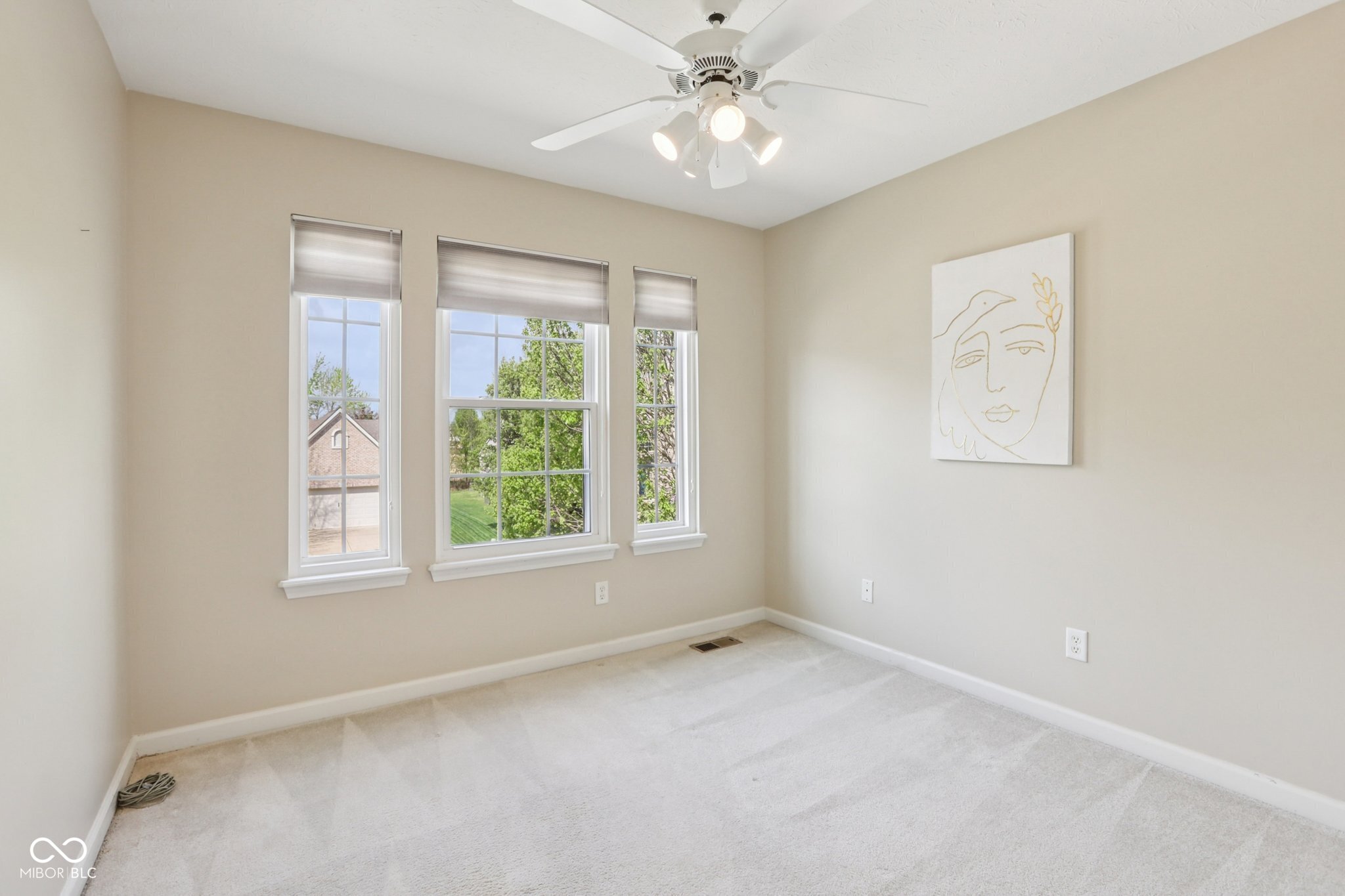 9195 N Coral Reef Road